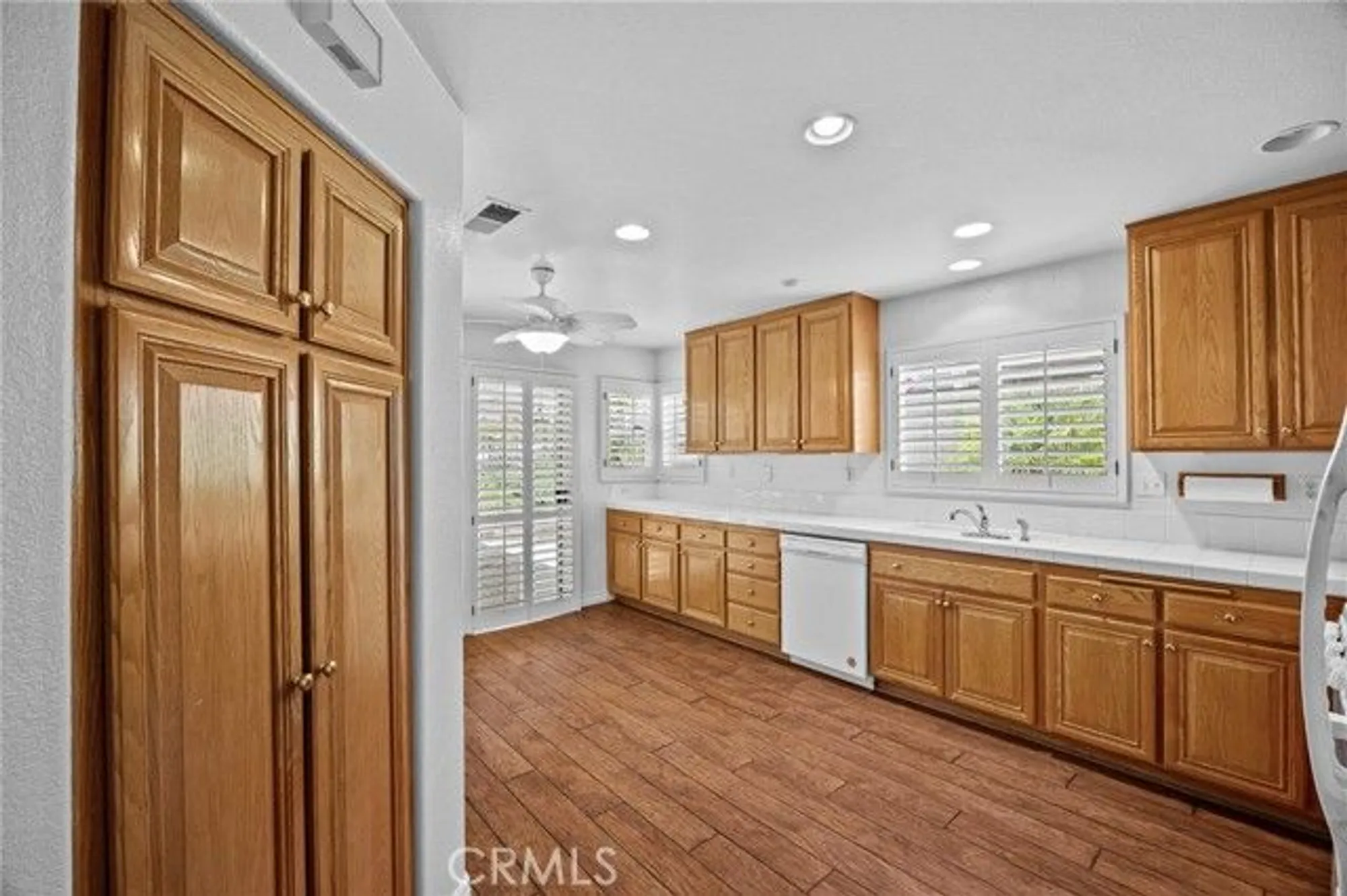 Property Slideshow image 14 of 43 | 40311 via ambiente, Murrieta, CA, 92562