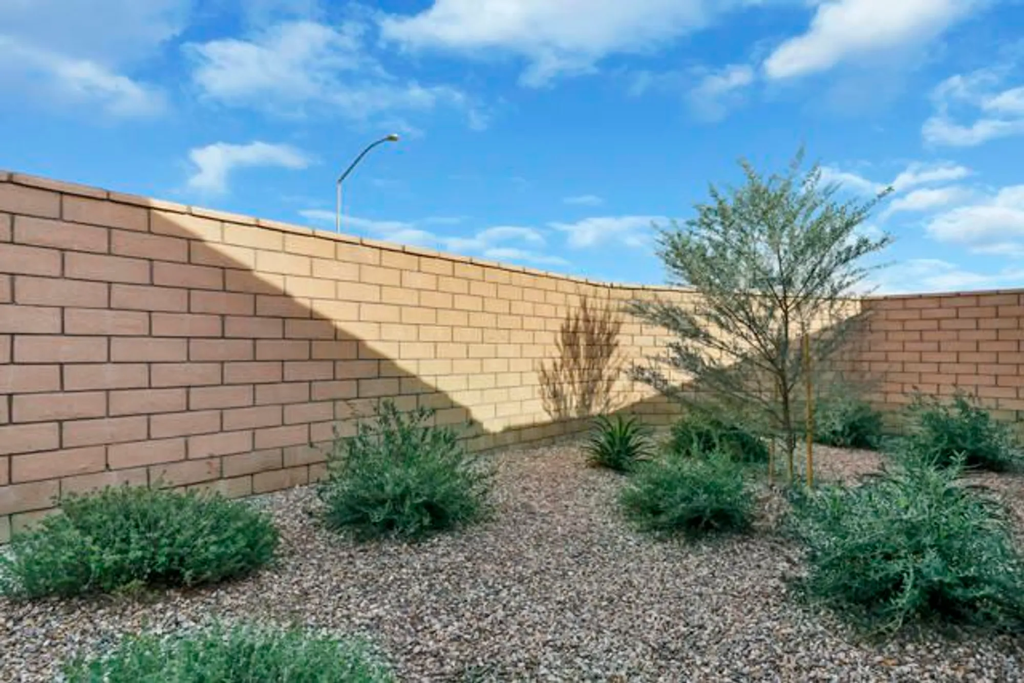 Property Slideshow image 37 of 47 | 42963 ascona ln, Indio, CA, 92203