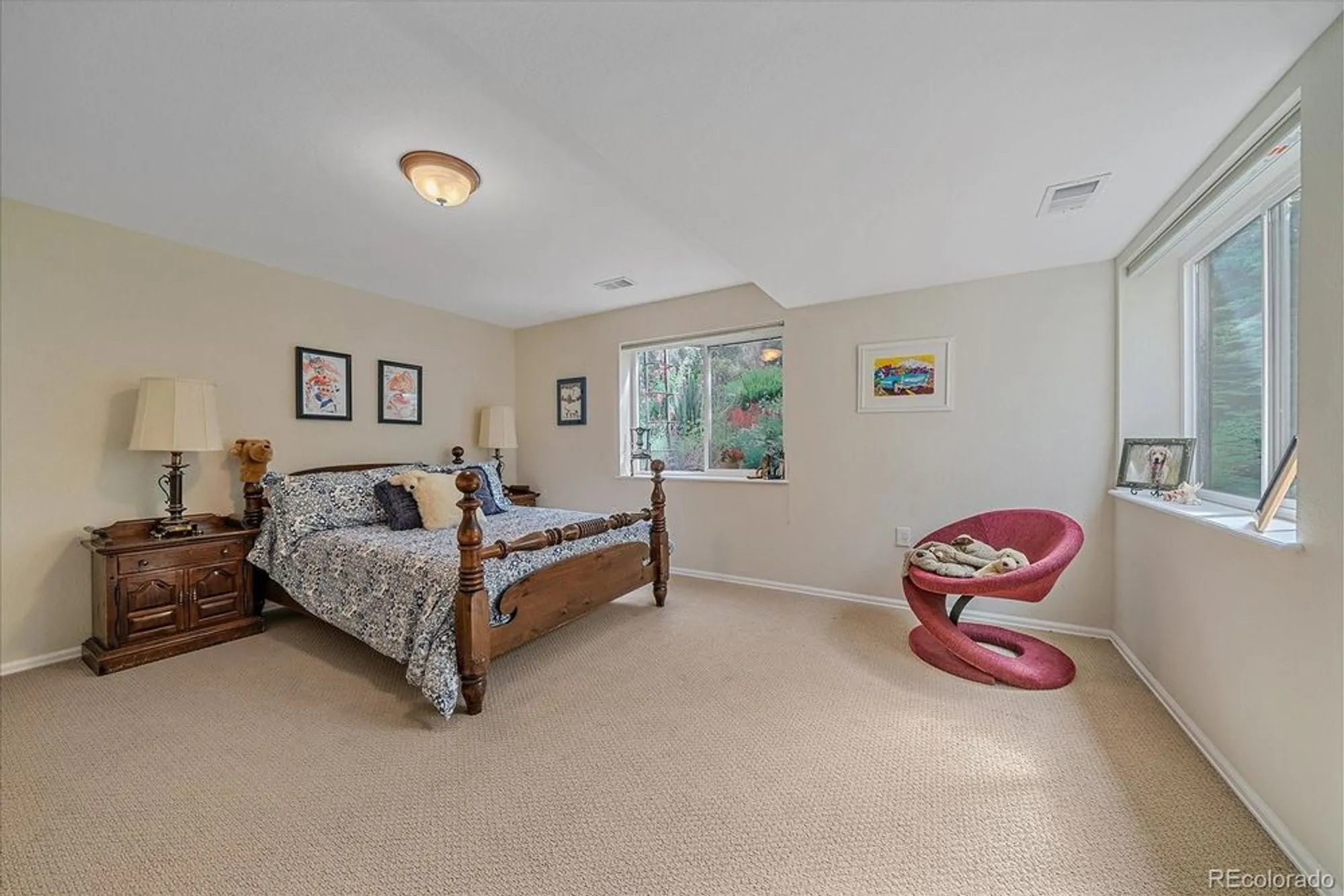 Property Slideshow image 36 of 47 | 8251 s quatar cir, Aurora, CO, 80016