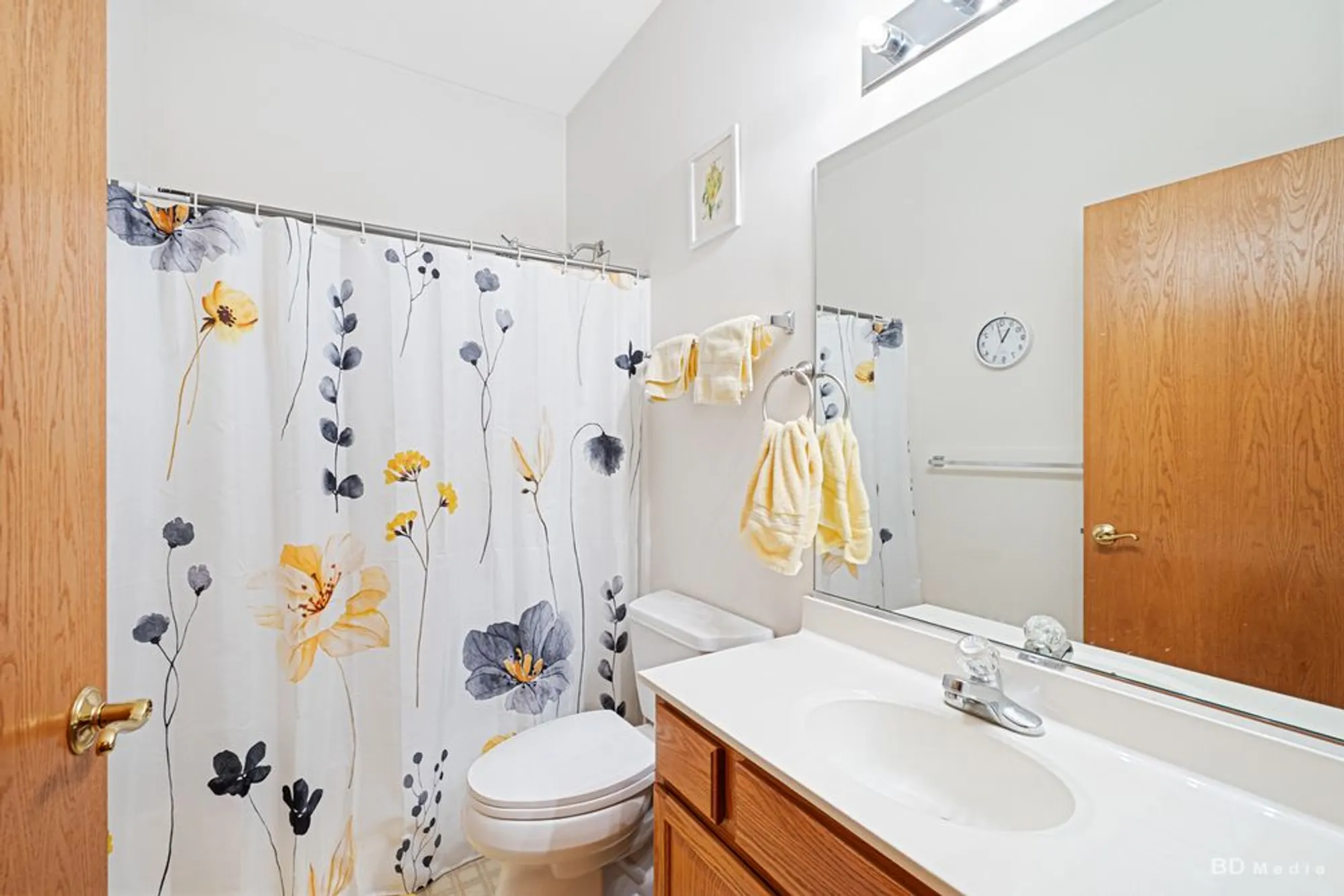 Property Slideshow image 18 of 28 | 2508 meer park ct, Crest Hill, IL, 60403