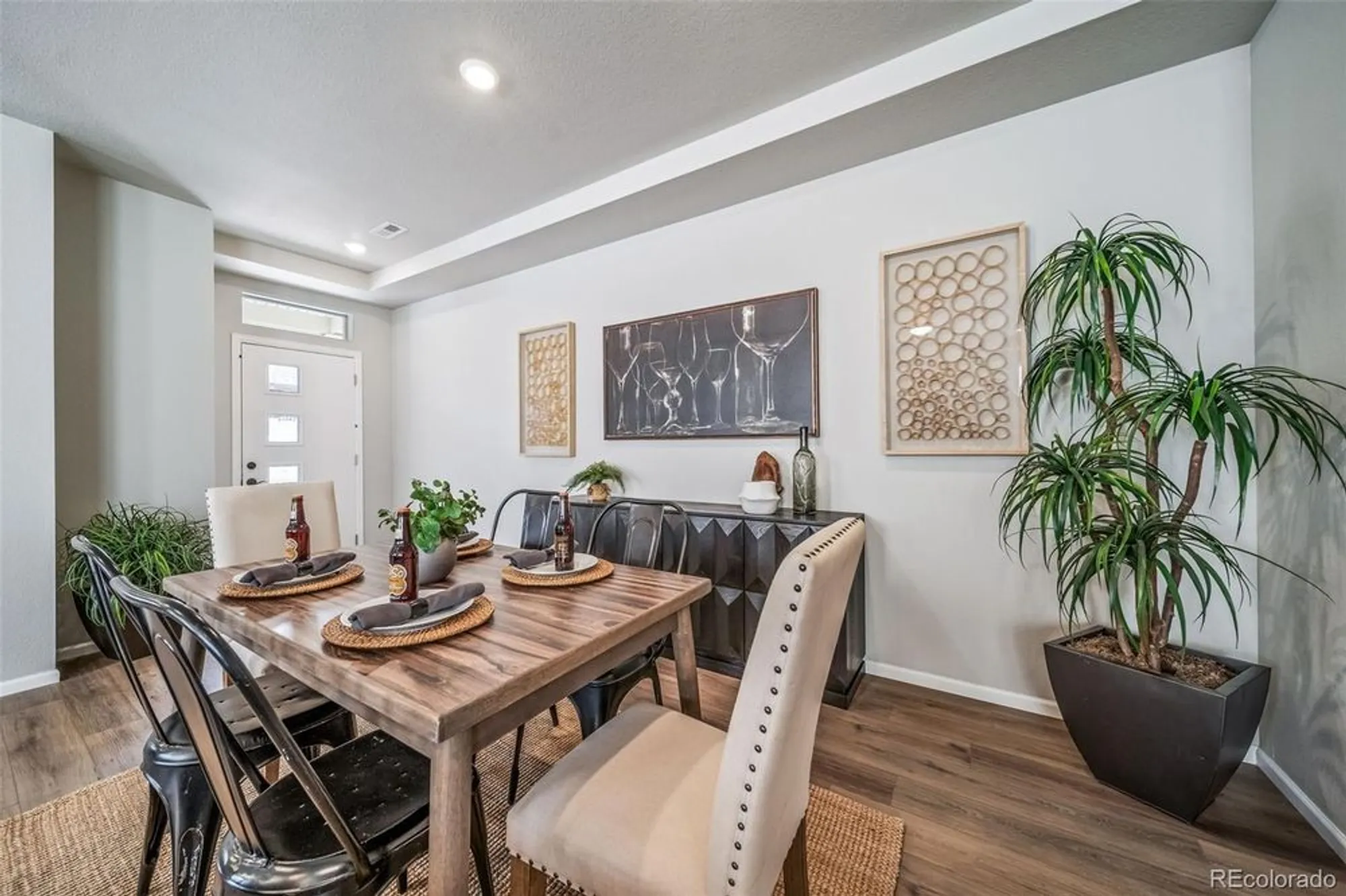 Property Slideshow image 5 of 18 | 21927 e 51st dr, Aurora, CO, 80019