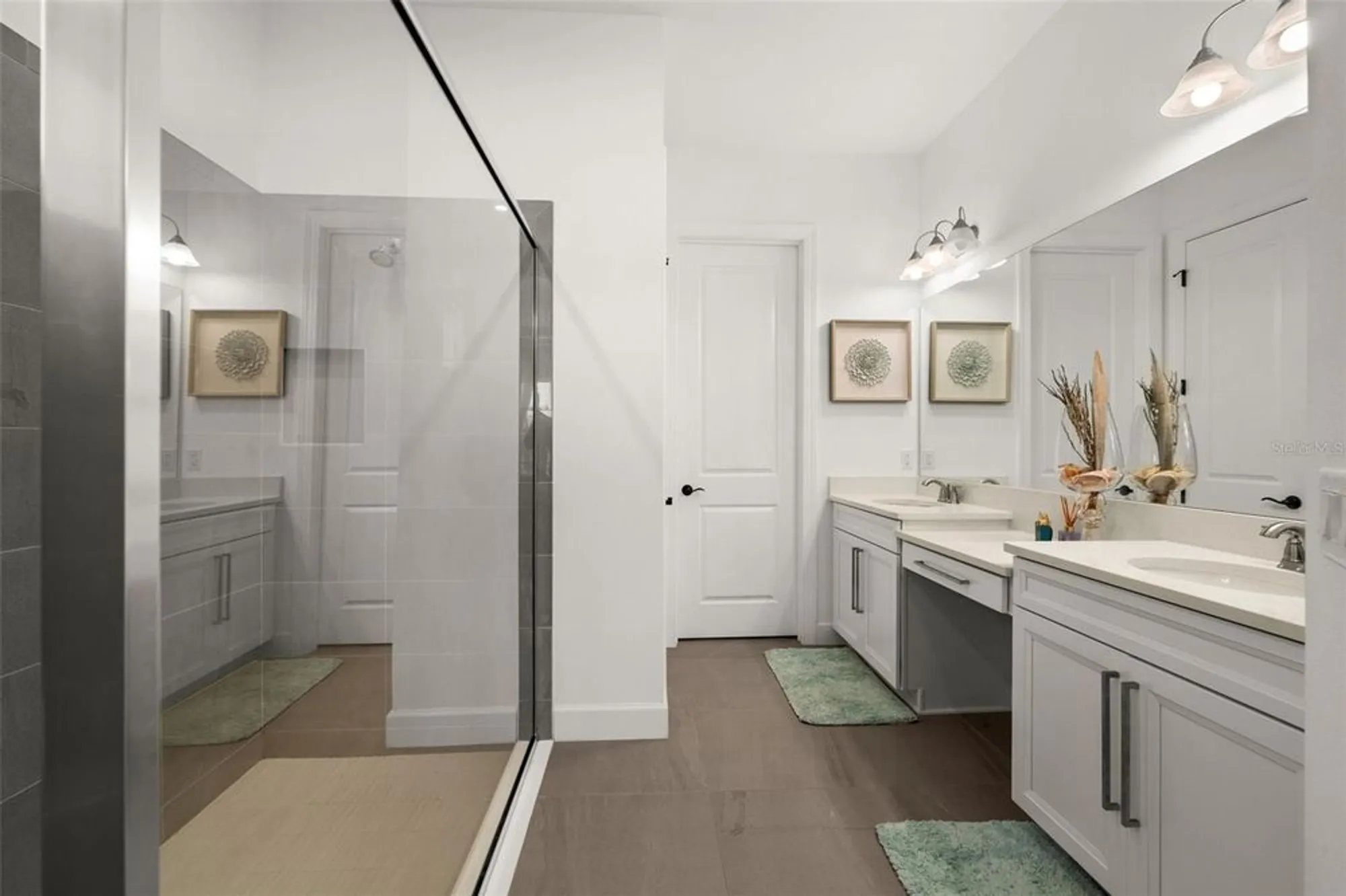 Property Slideshow image 25 of 50 | 6266 mesa gln, Bradenton, FL, 34203