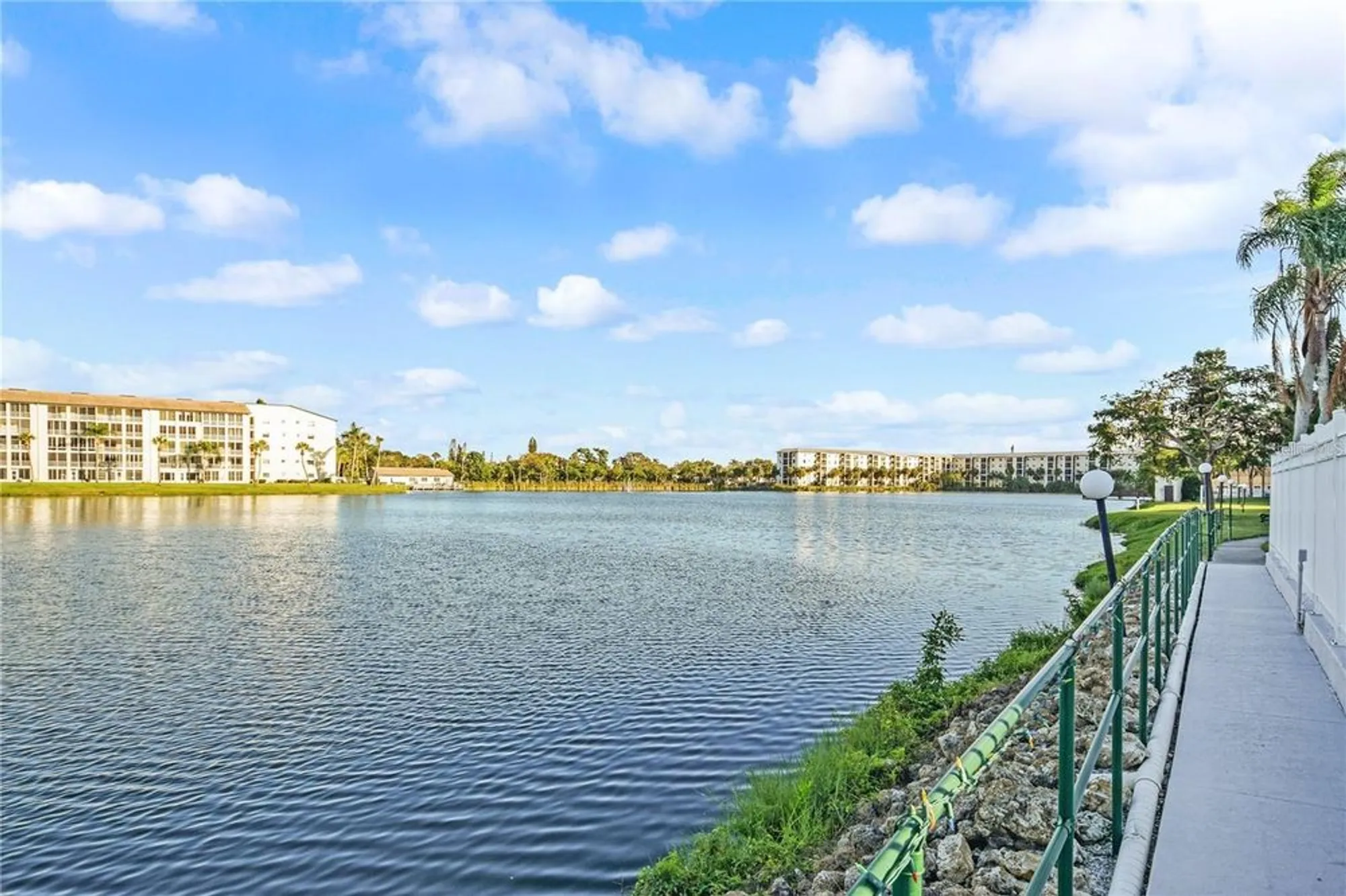 Property Slideshow image 36 of 43 | 3617 lake bayshore dr j-401, Bradenton, FL, 34205