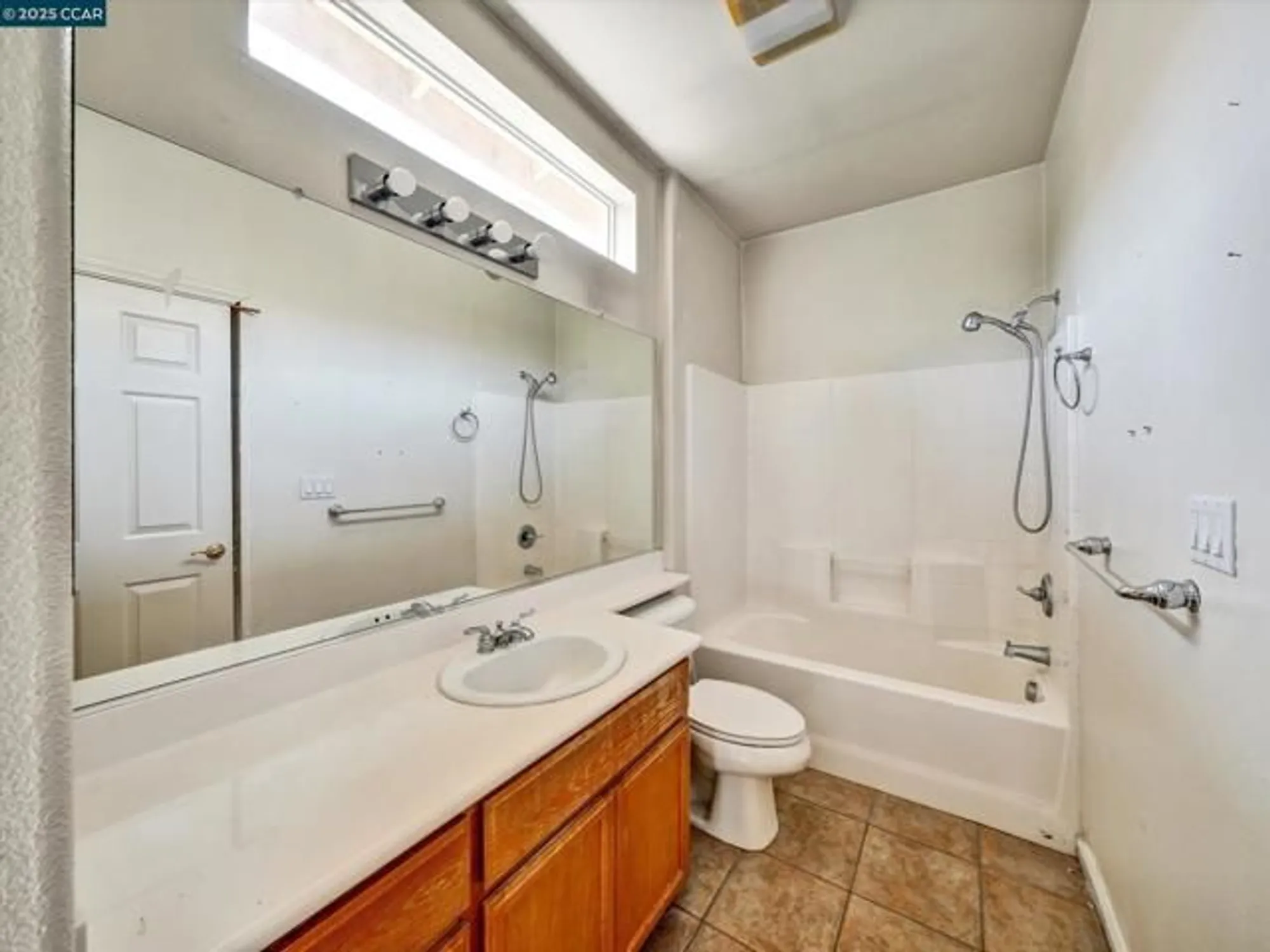 Property Slideshow image 23 of 29 | 329 brockton pl, Rio Vista, CA, 94571