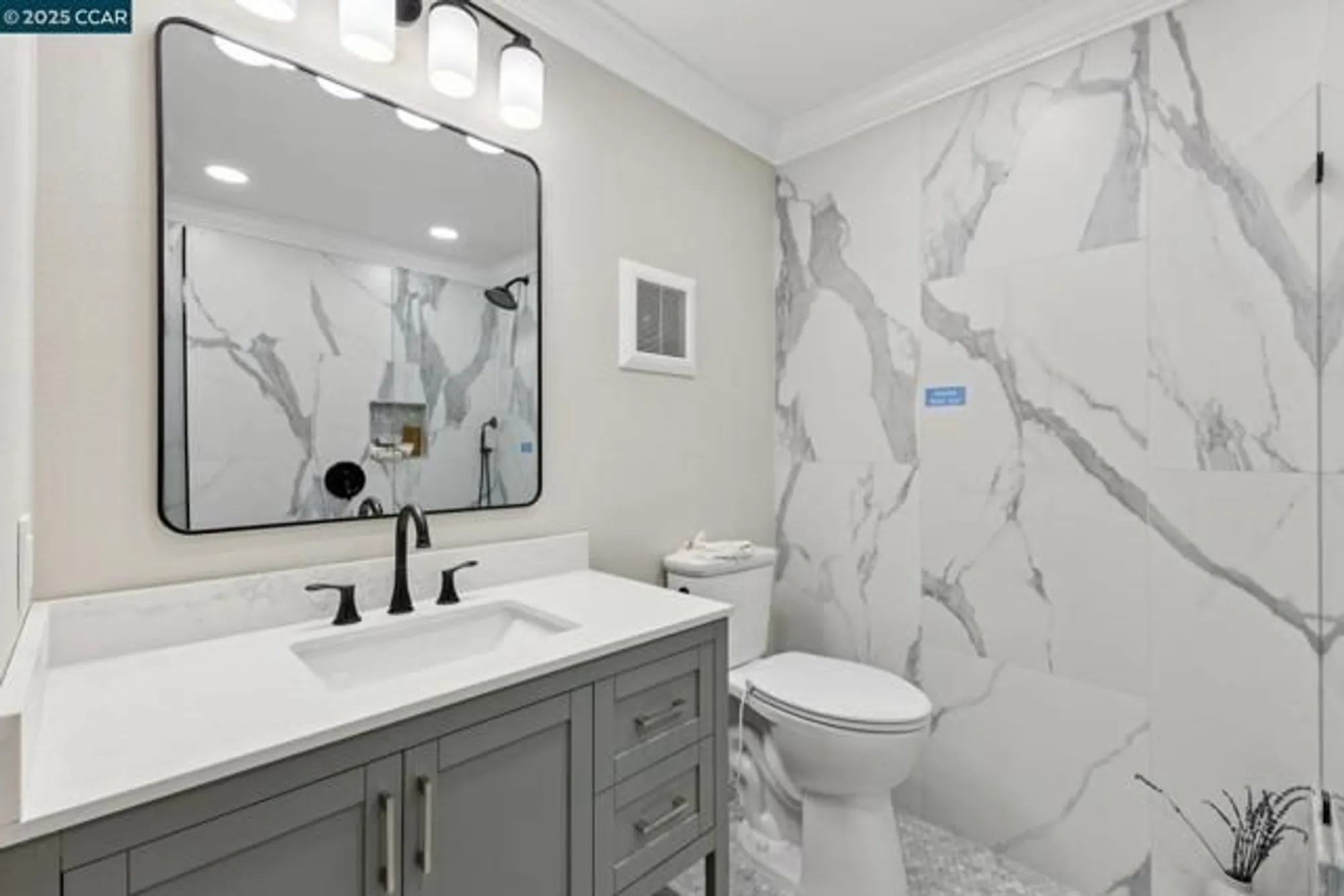 Property Slideshow image 34 of 52 | 2101 golden rain rd 14, Walnut Creek, CA, 94595