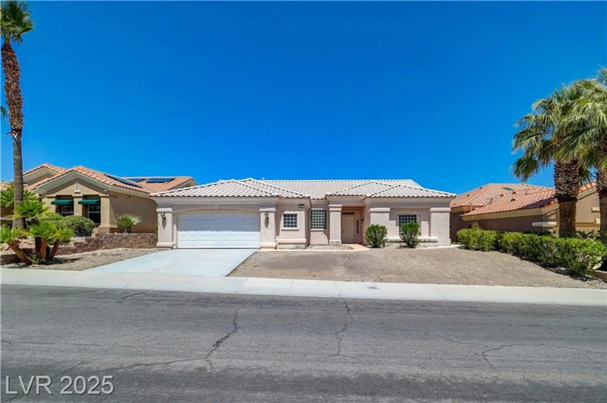 Property Slideshow image 3 of 16 | 2124 bay tree dr, Las Vegas, NV, 89134
