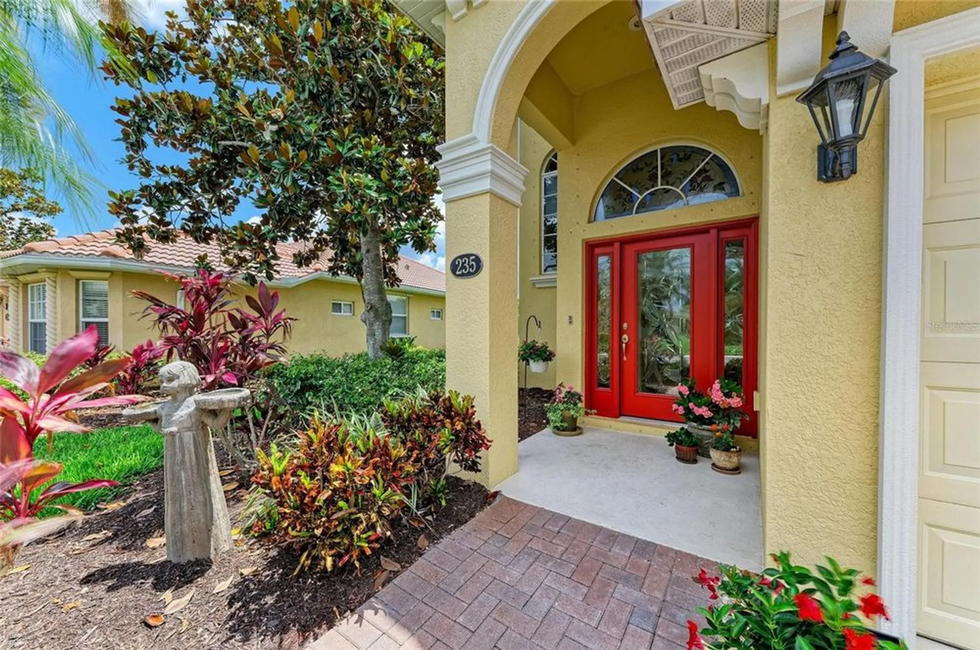 Property Slideshow image 9 of 89 | 235 river enclave ct, Bradenton, FL, 34212