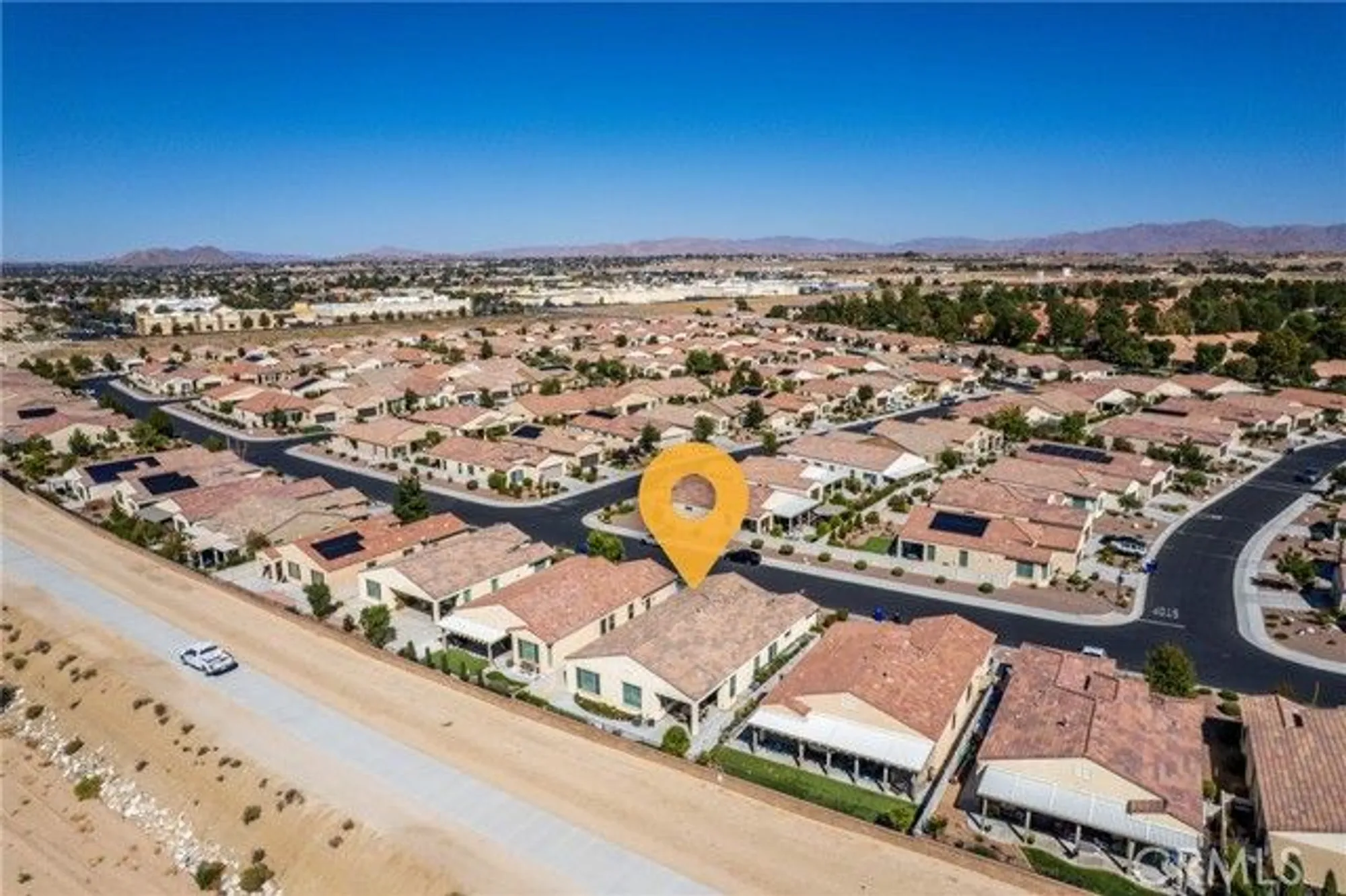 Property Slideshow image 54 of 71 | 11636 cascade st, Apple Valley, CA, 92308