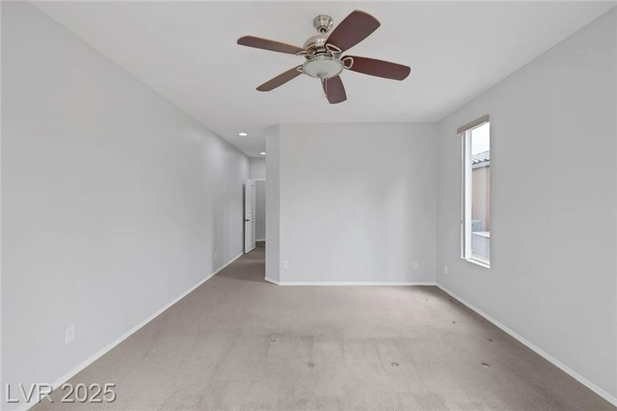 Property Slideshow image 23 of 32 | 5625 galivan vista st, North Las Vegas, NV, 89081