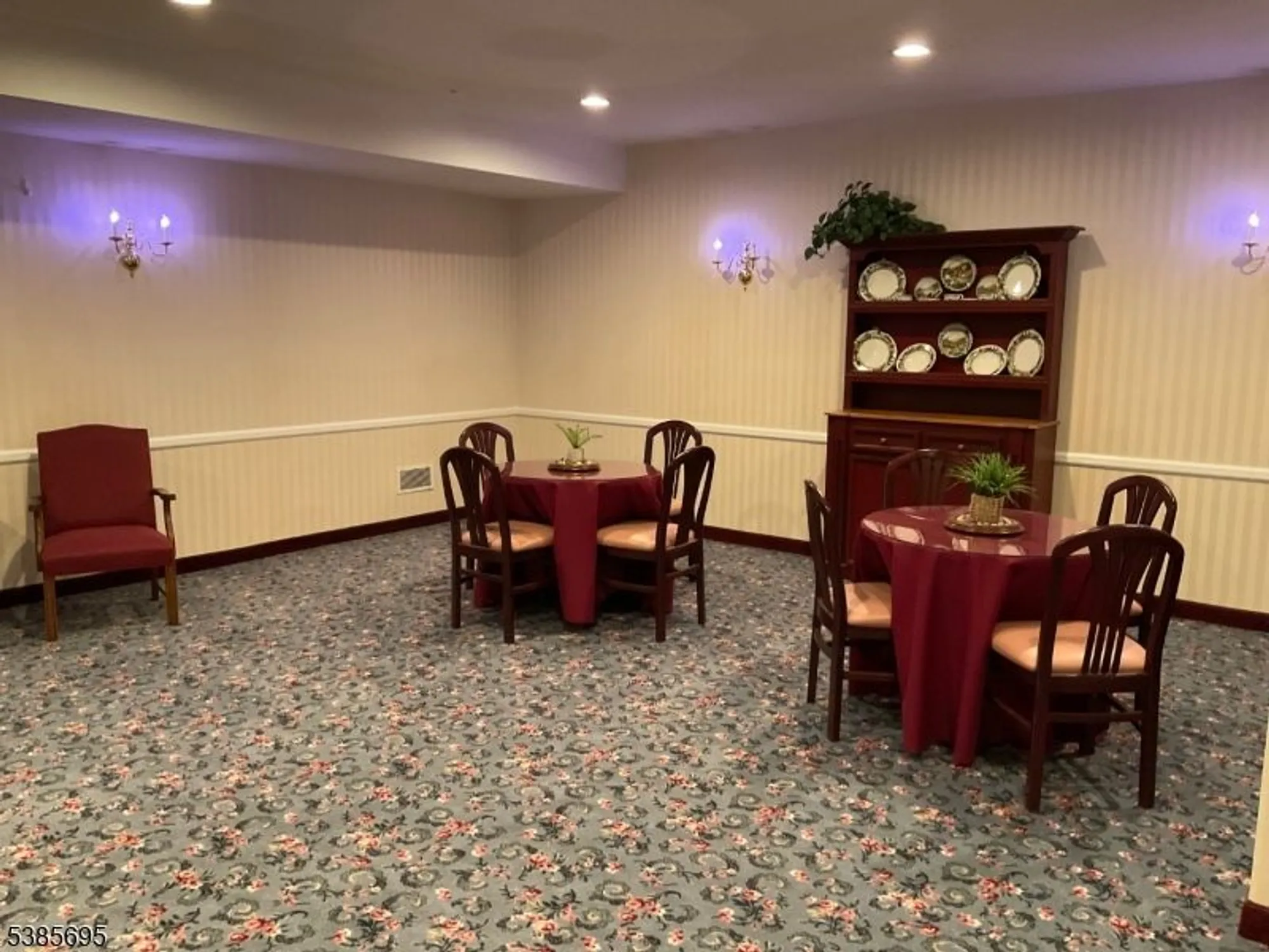 Property Slideshow image 27 of 29 | 5318 richmond rd # 318, West Milford, NJ, 07480
