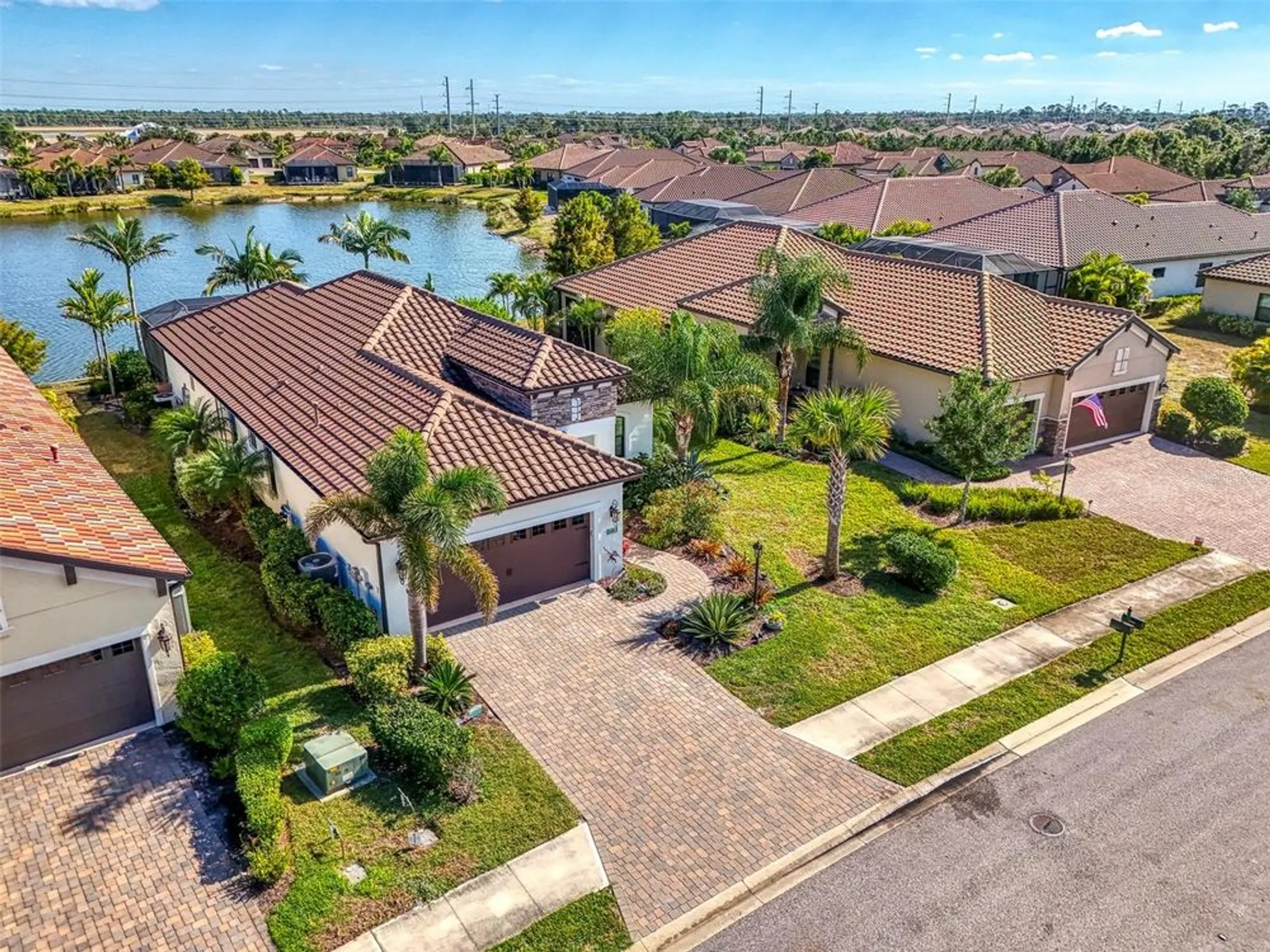 Property Slideshow image 5 of 73 | 26813 weiskopf dr, Englewood, FL, 34223