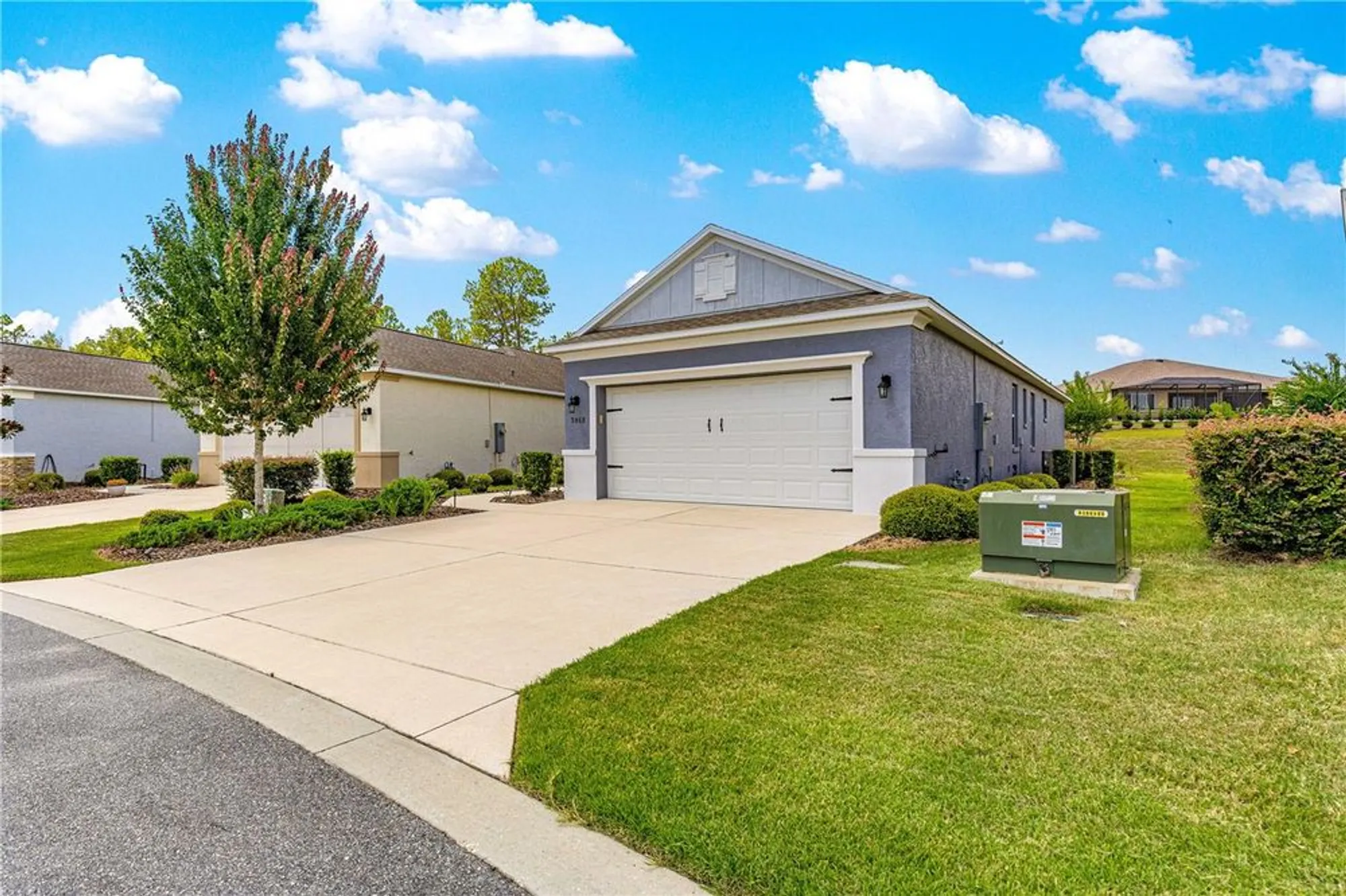 Property Slideshow image 6 of 86 | 9868 sw 100th terrace rd, Ocala, FL, 34481