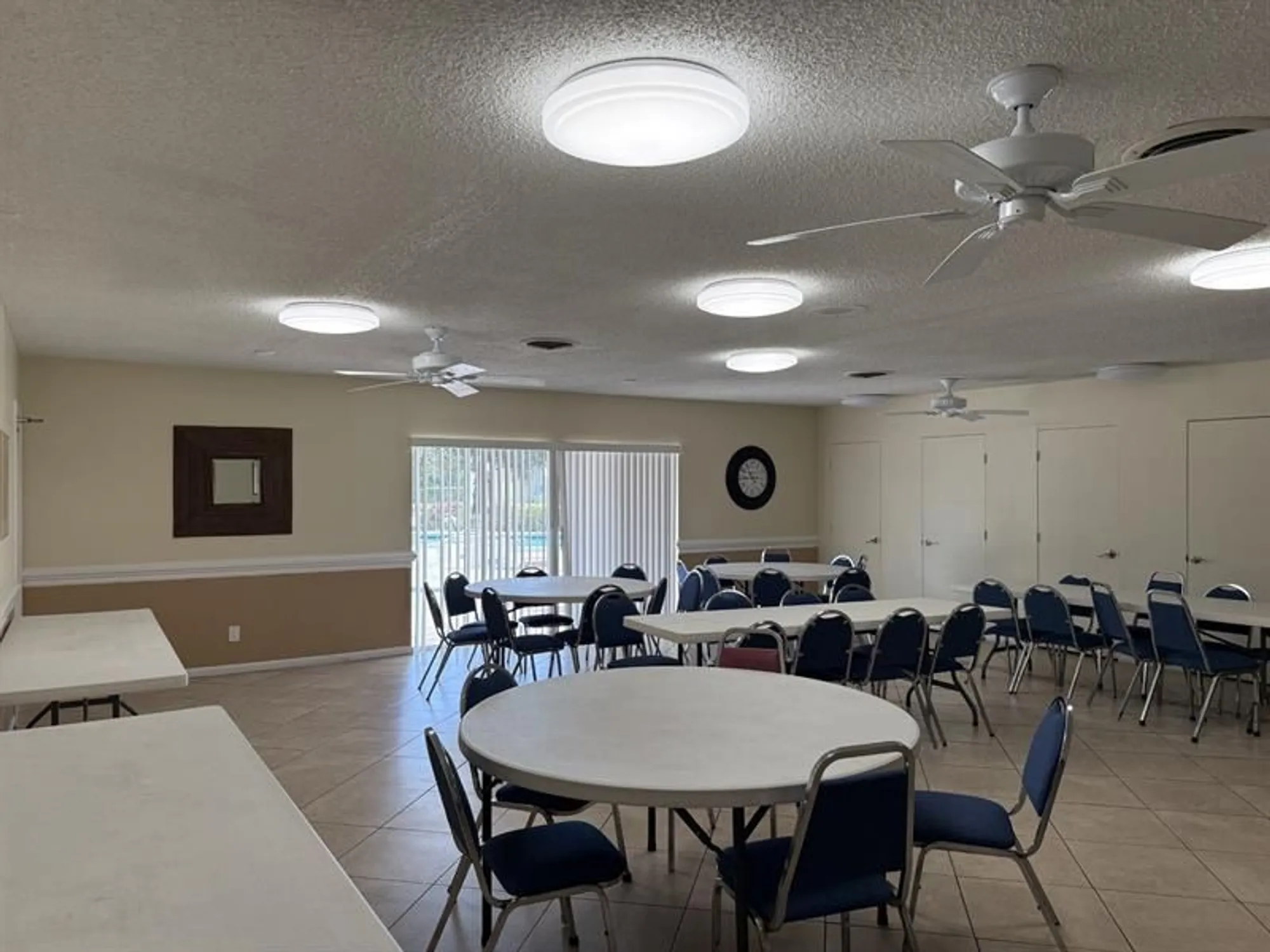 Property Slideshow image 18 of 18 | 601 nw 76th ter 208, Margate, FL, 33063