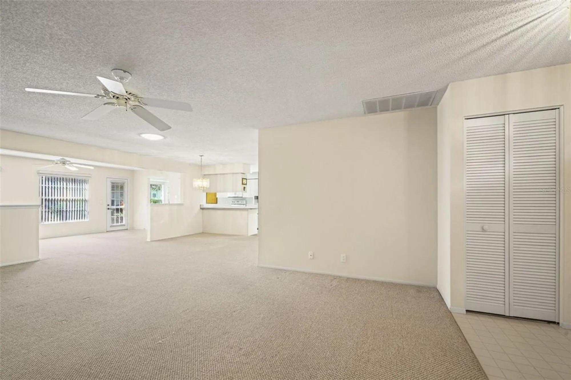 Property Slideshow image 12 of 62 | 3108 appleblossom trl, Spring Hill, FL, 34606