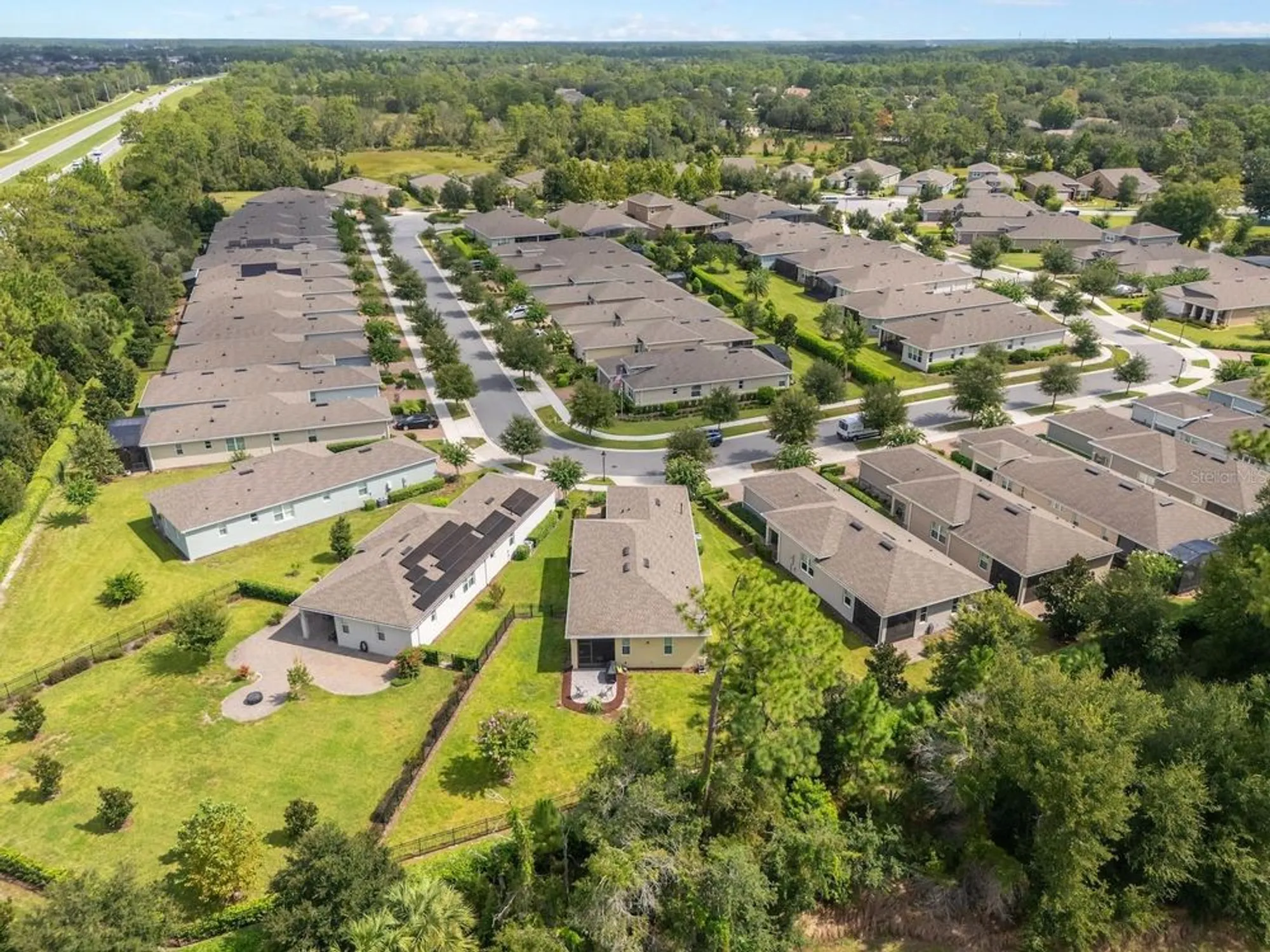 Property Slideshow image 35 of 36 | 213 old moss cir, Deland, FL, 32724