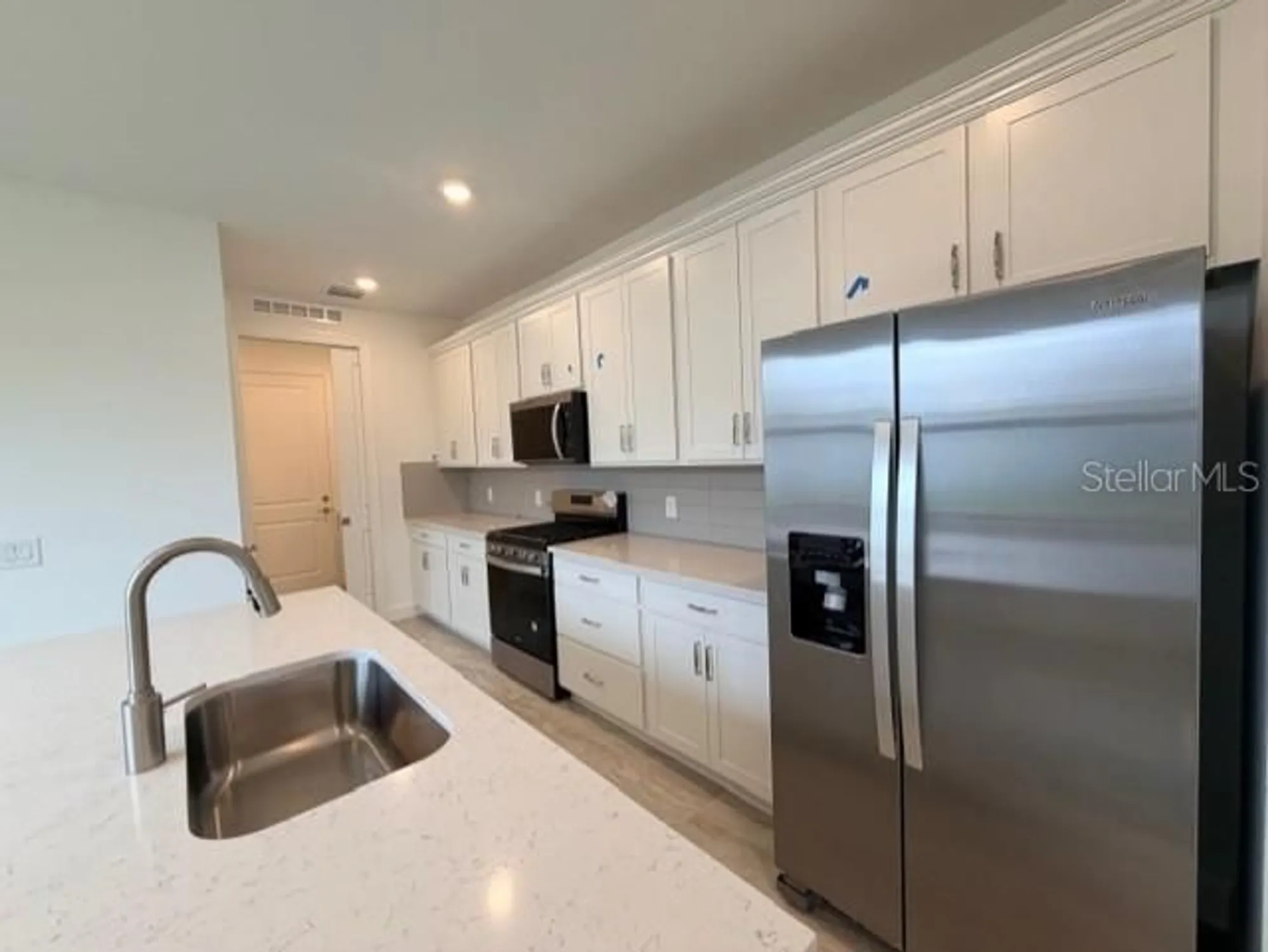 Property Slideshow image 5 of 6 | 18928 indian rock pl, Lakewood Ranch, FL, 34211