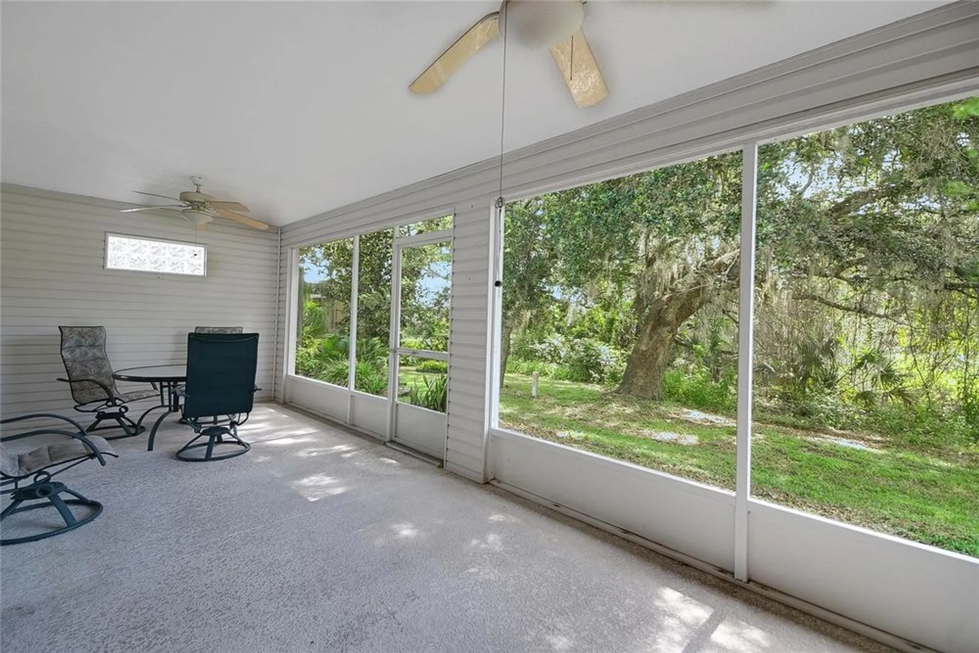 Property Slideshow image 35 of 77 | 32942 rambling oaks ct, Leesburg, FL, 34748