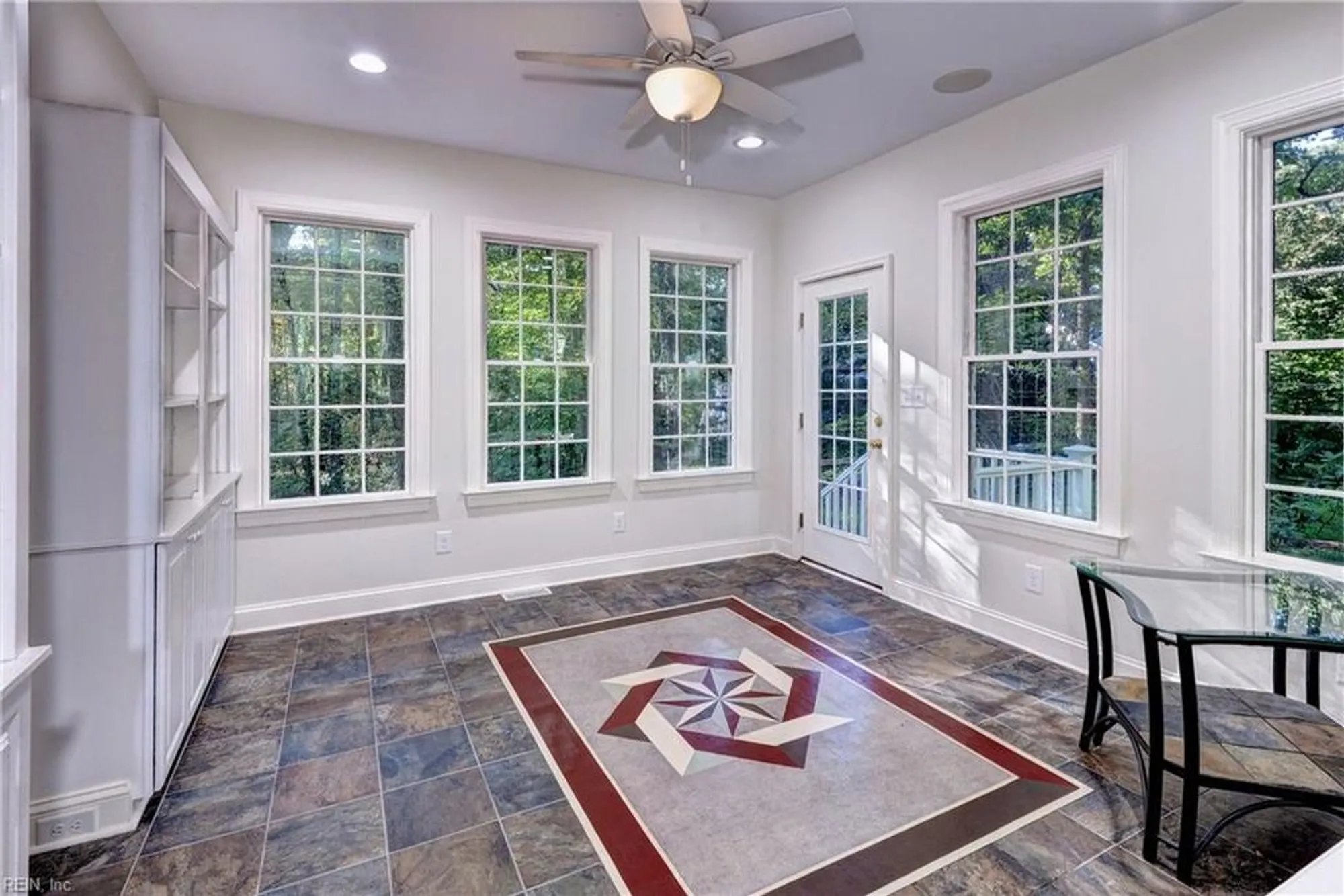 Property Slideshow image 24 of 47 | 108 aberdeen, Williamsburg, VA, 23188