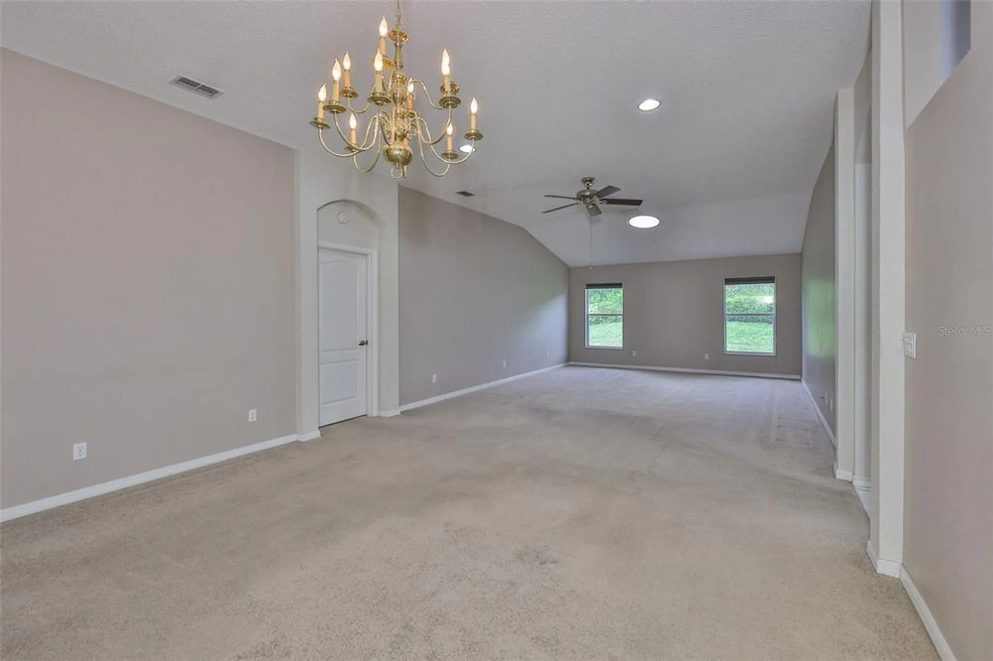 Property Slideshow image 11 of 59 | 920 villeroy greens dr, Sun City Center, FL, 33573