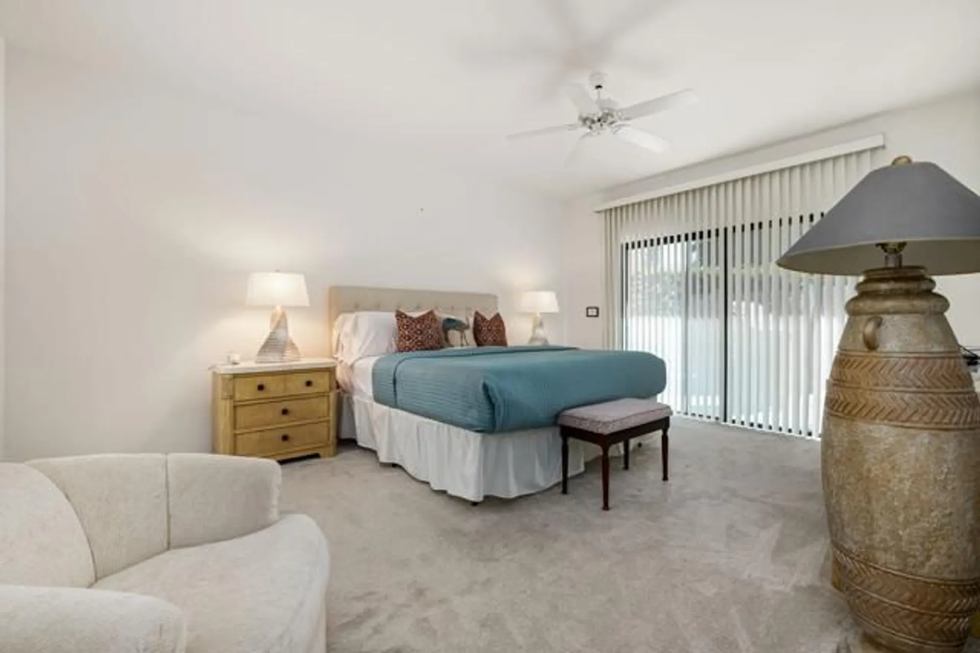 Property Slideshow image 13 of 24 | 55105 oakhill, La Quinta, CA, 92253