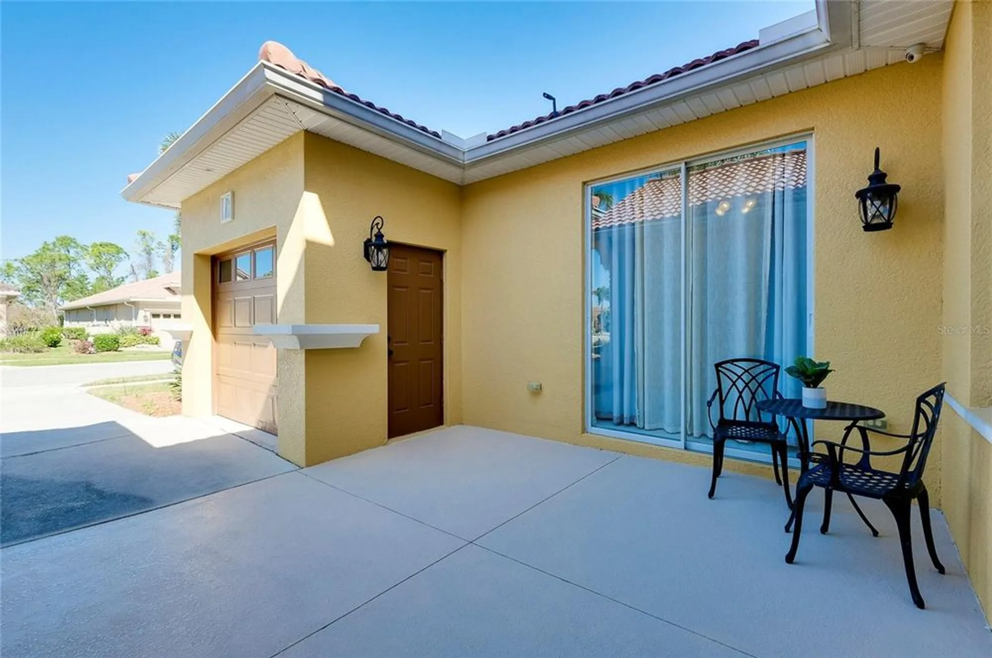 Property Slideshow image 4 of 52 | 1230 creek nine dr, North Port, FL, 34291