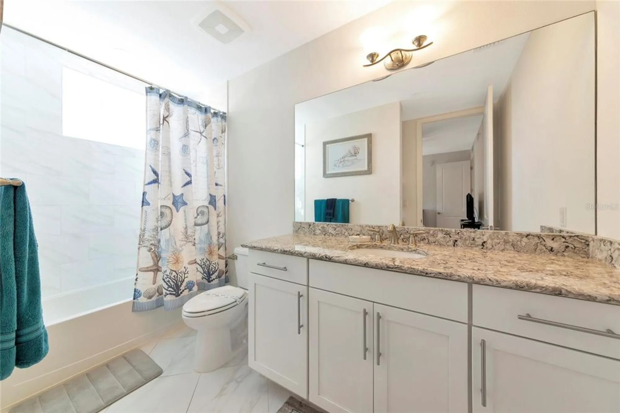 Property Slideshow image 24 of 78 | 395 aruba cir 203, Bradenton, FL, 34209