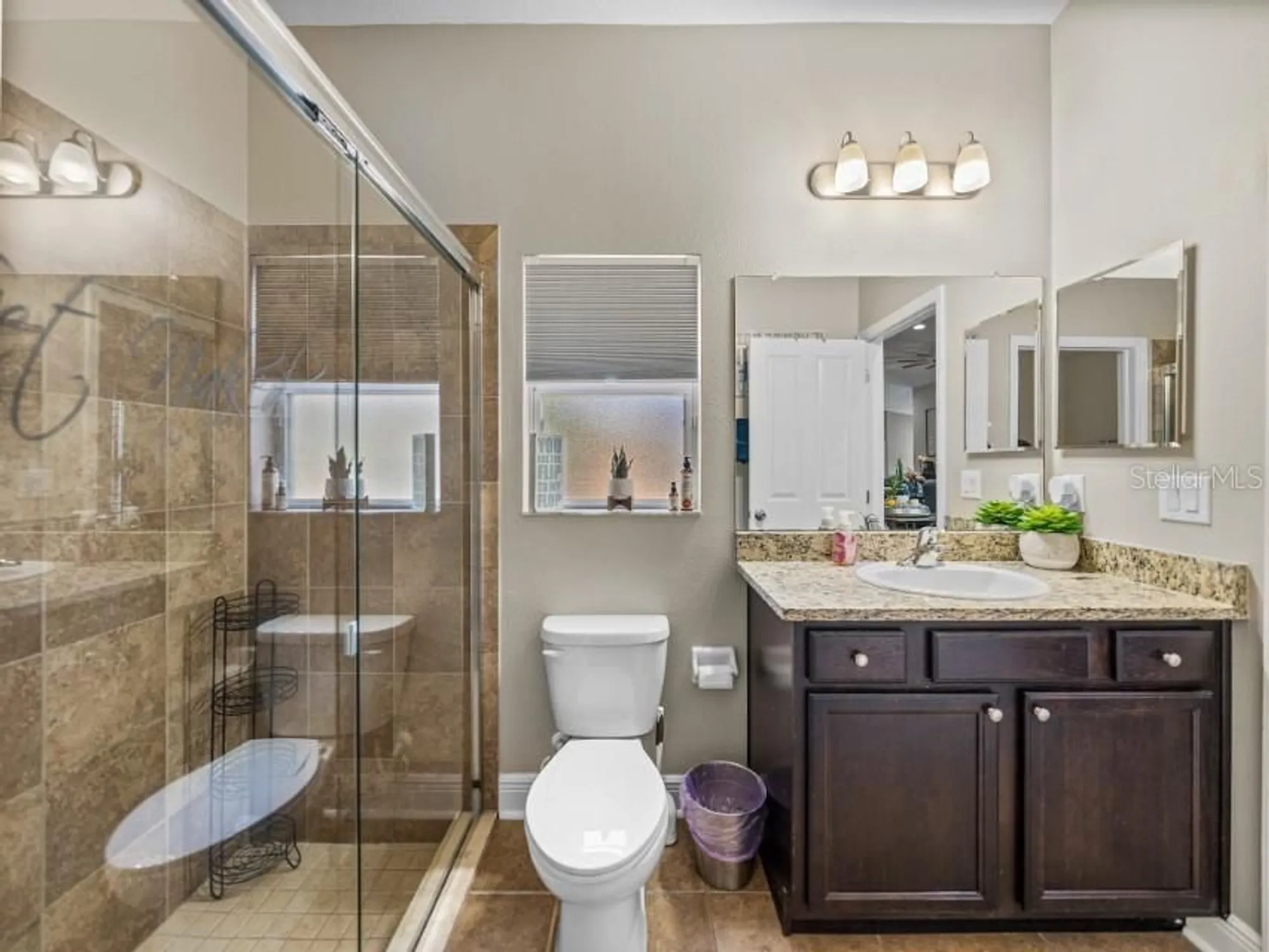 Property Slideshow image 31 of 59 | 13302 trailing moss dr, Dade City, FL, 33525