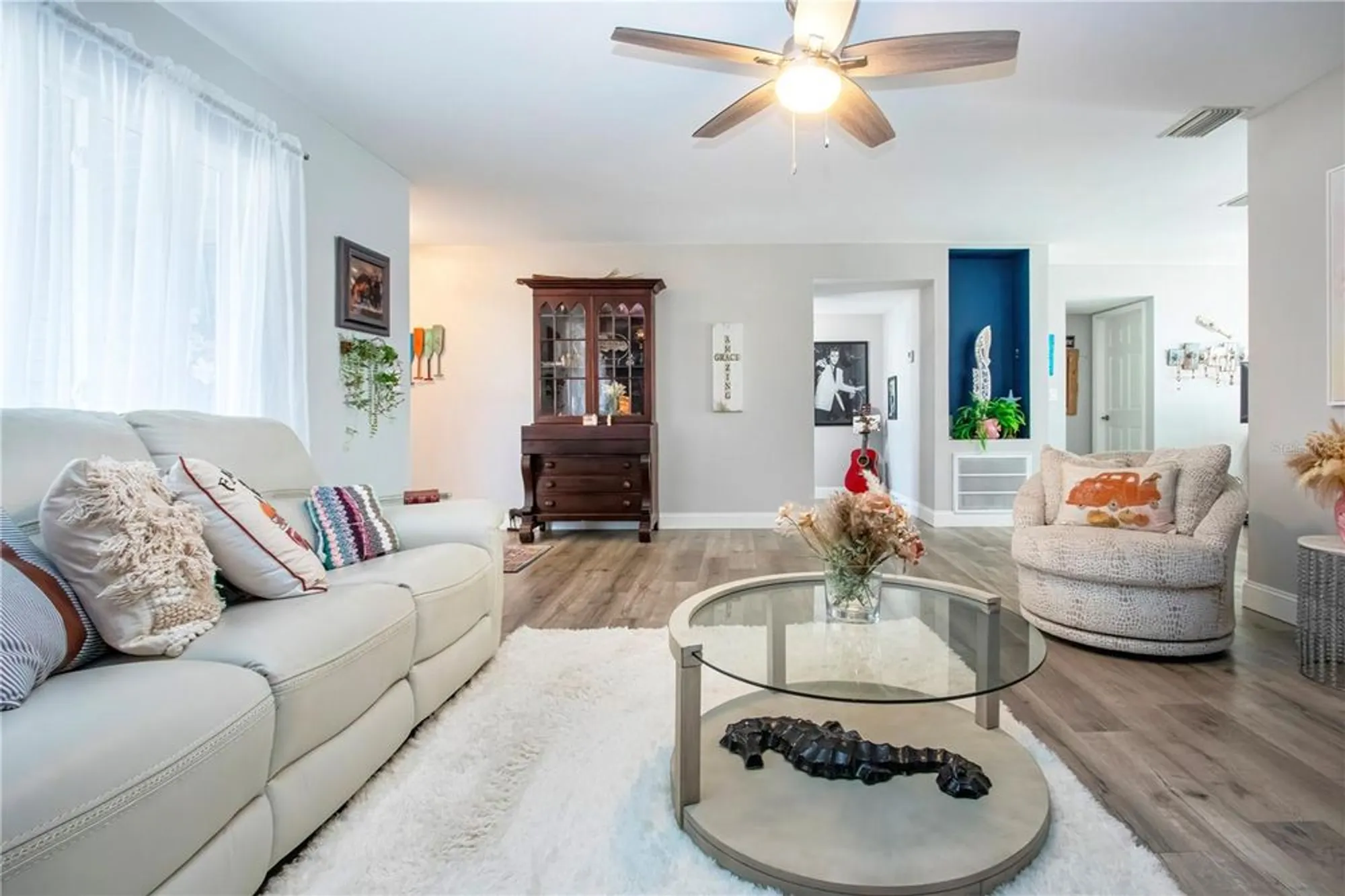 Property Slideshow image 16 of 100 | 1606 bunker hill dr, Sun City Center, FL, 33573