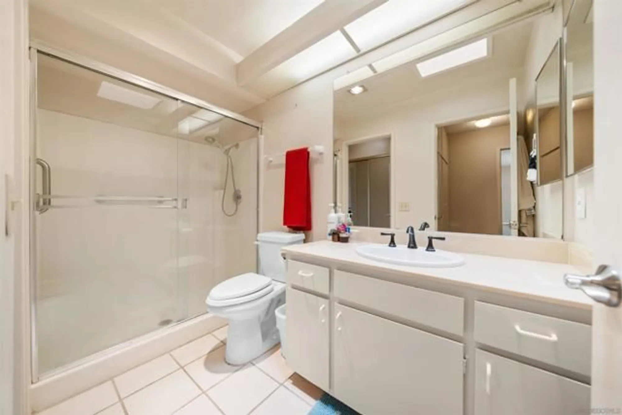 Property Slideshow image 24 of 50 | 1940 fairway circle dr, San Marcos, CA, 92078