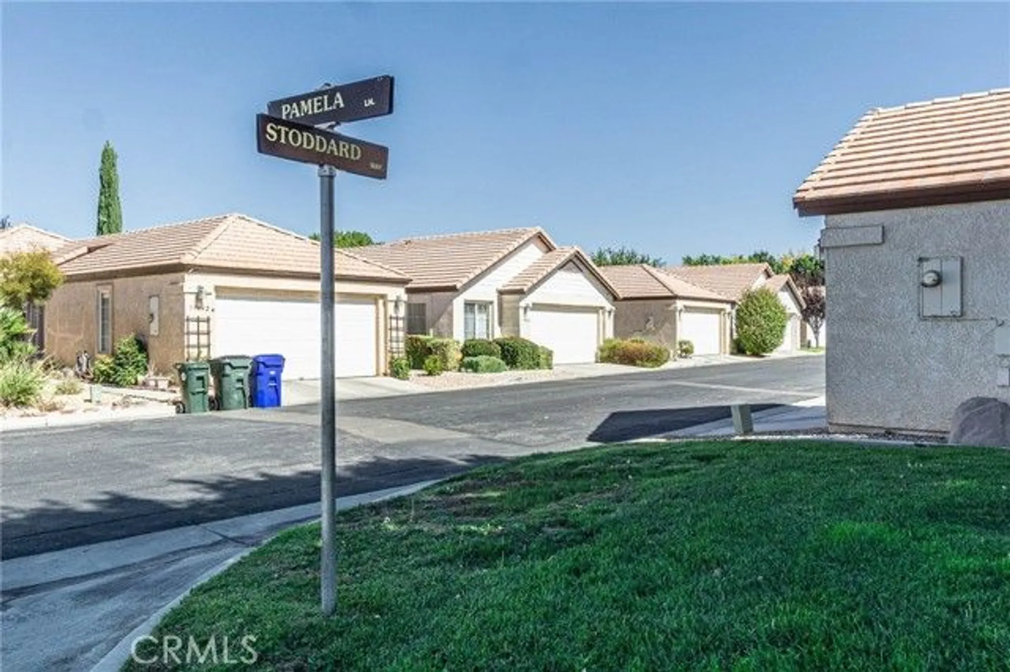 Property Slideshow image 58 of 62 | 19046 stoddard way, Apple Valley, CA, 92308