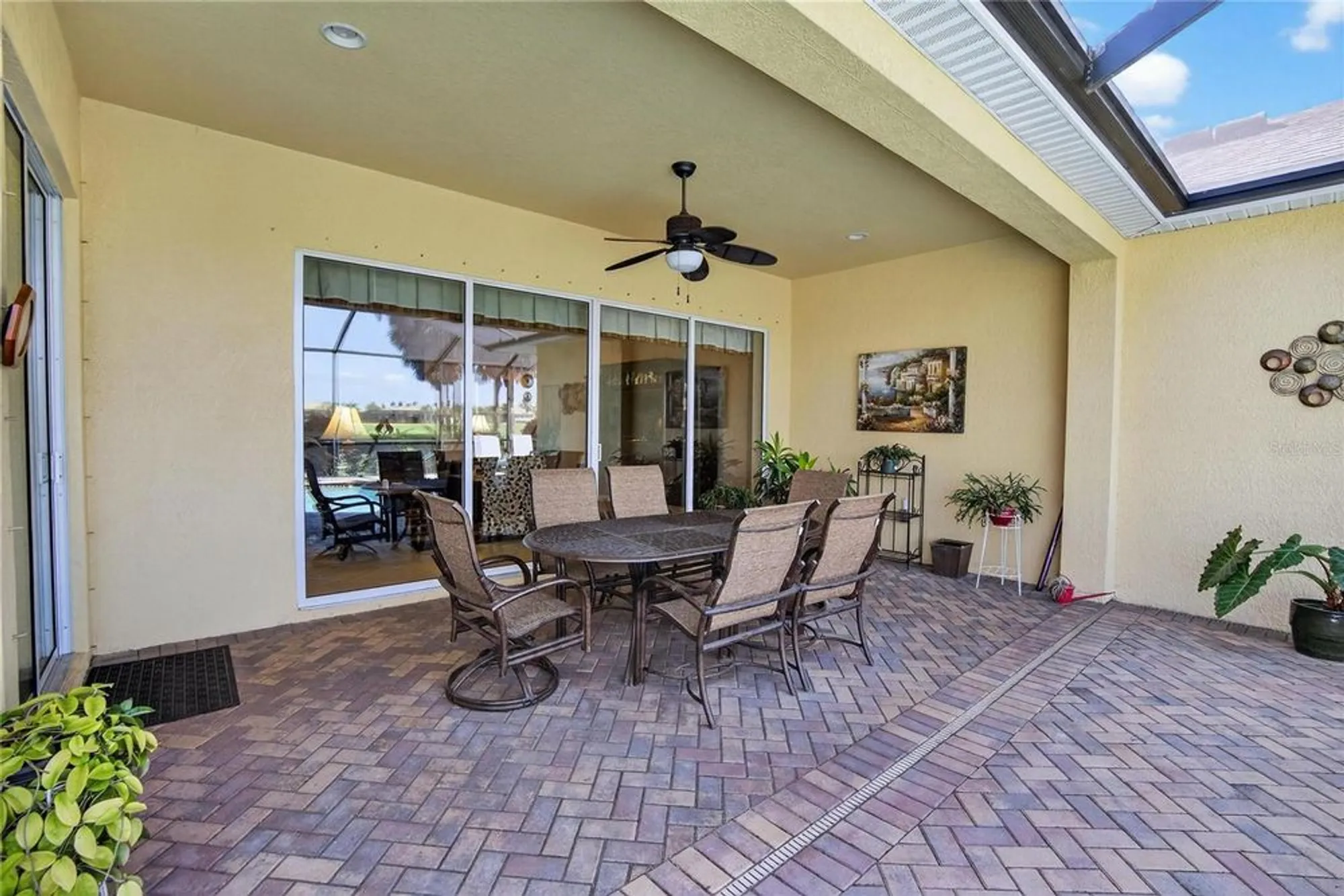 Property Slideshow image 43 of 88 | 1616 emerald dunes dr, Sun City Center, FL, 33573