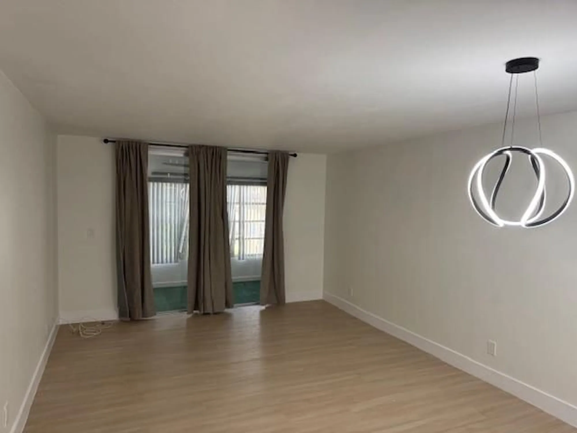 Property Slideshow image 19 of 27 | 6051 nw 61st ave 205, Tamarac, FL, 33319