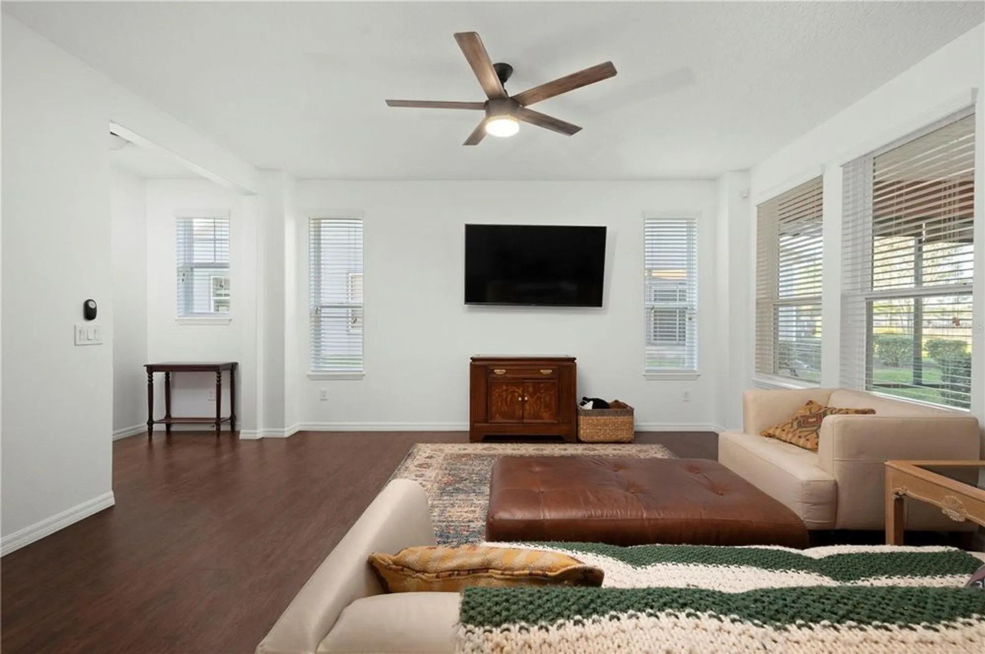 Property Slideshow image 5 of 52 | 4747 nw 35th lane rd, Ocala, FL, 34482