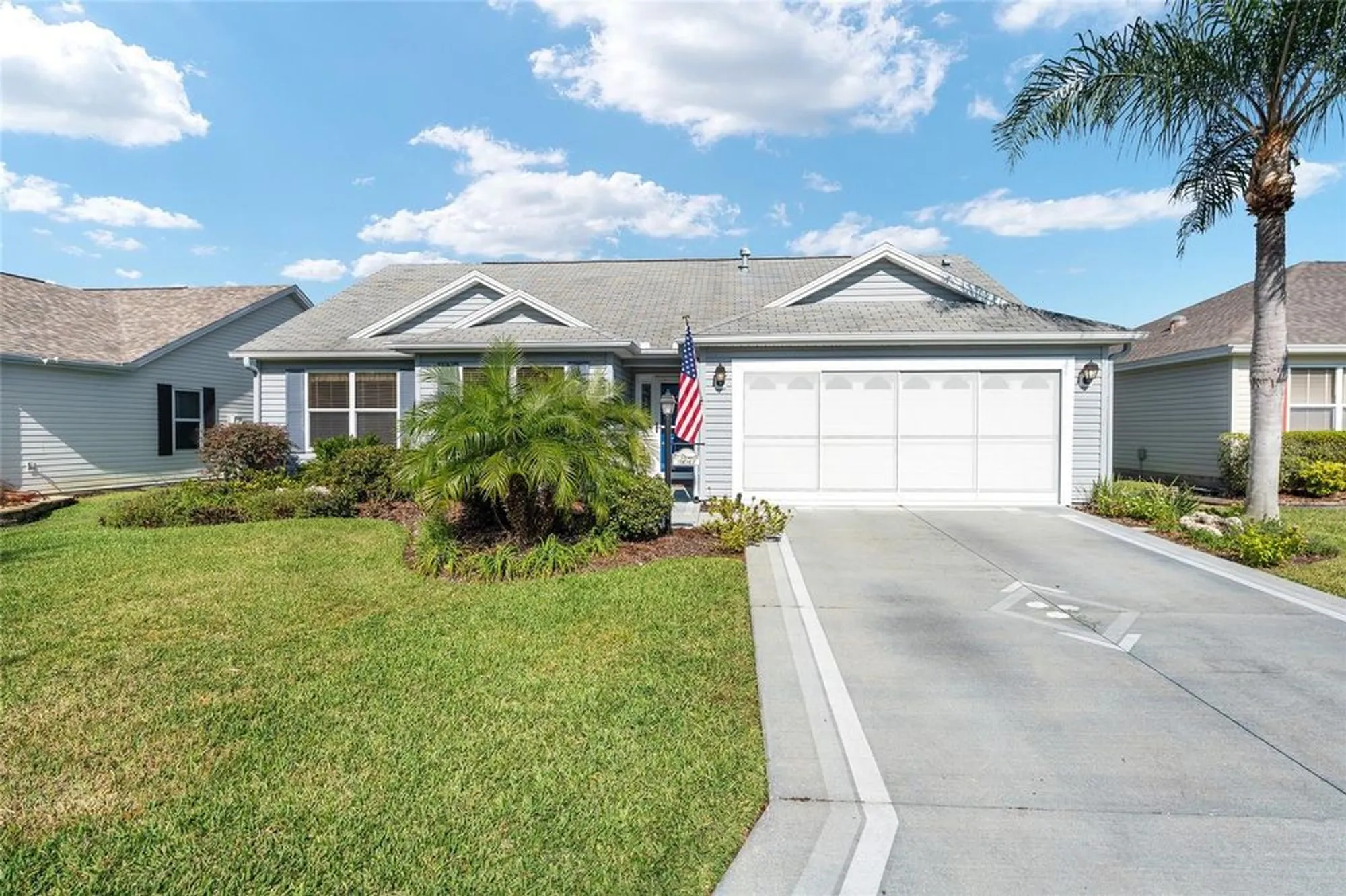 Property Slideshow image 2 of 71 | 3017 hillside ln, The Villages, FL, 32162