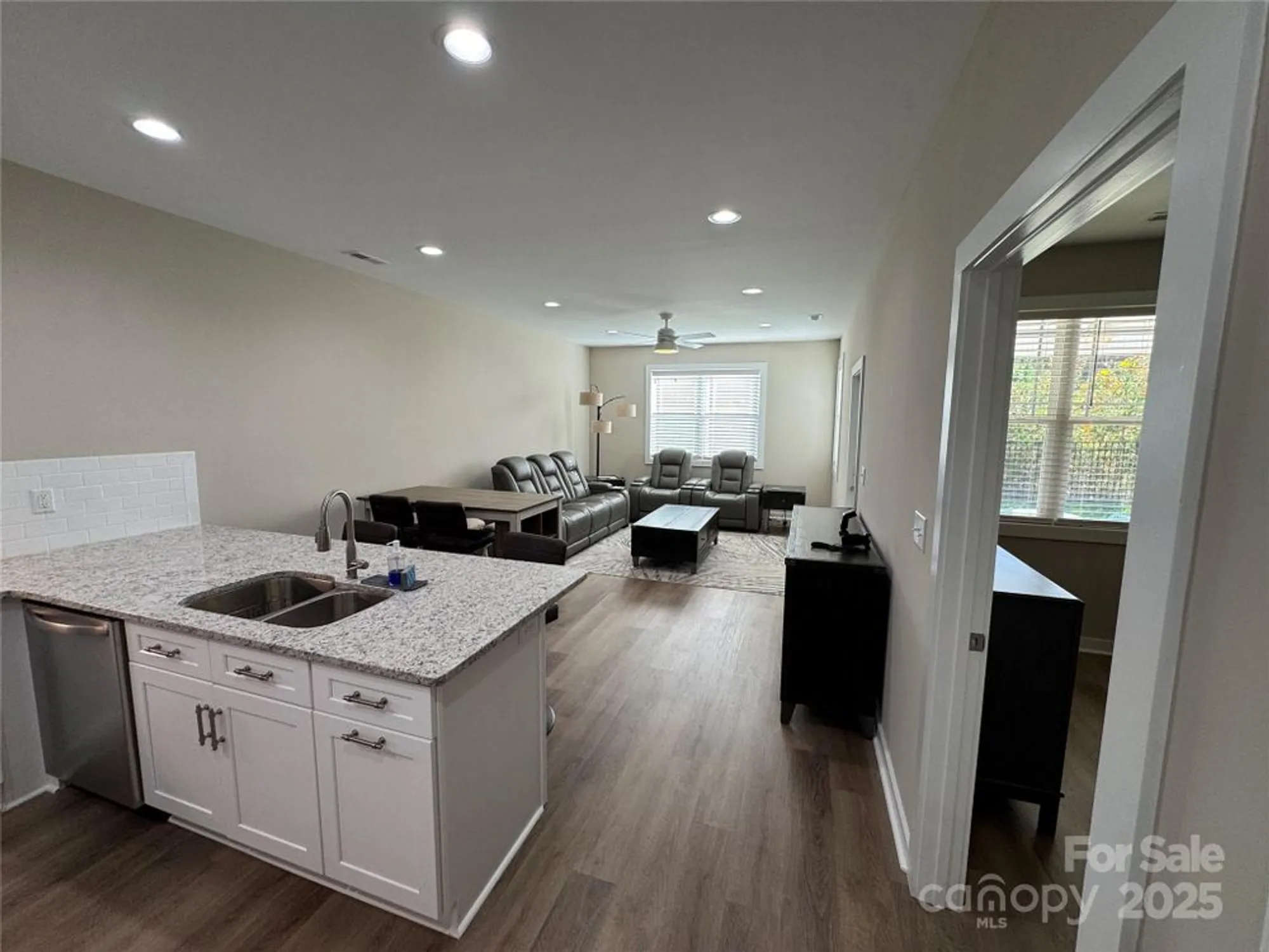 Property Slideshow image 15 of 26 | 2822 15th avenue pl se, Hickory, NC, 28602