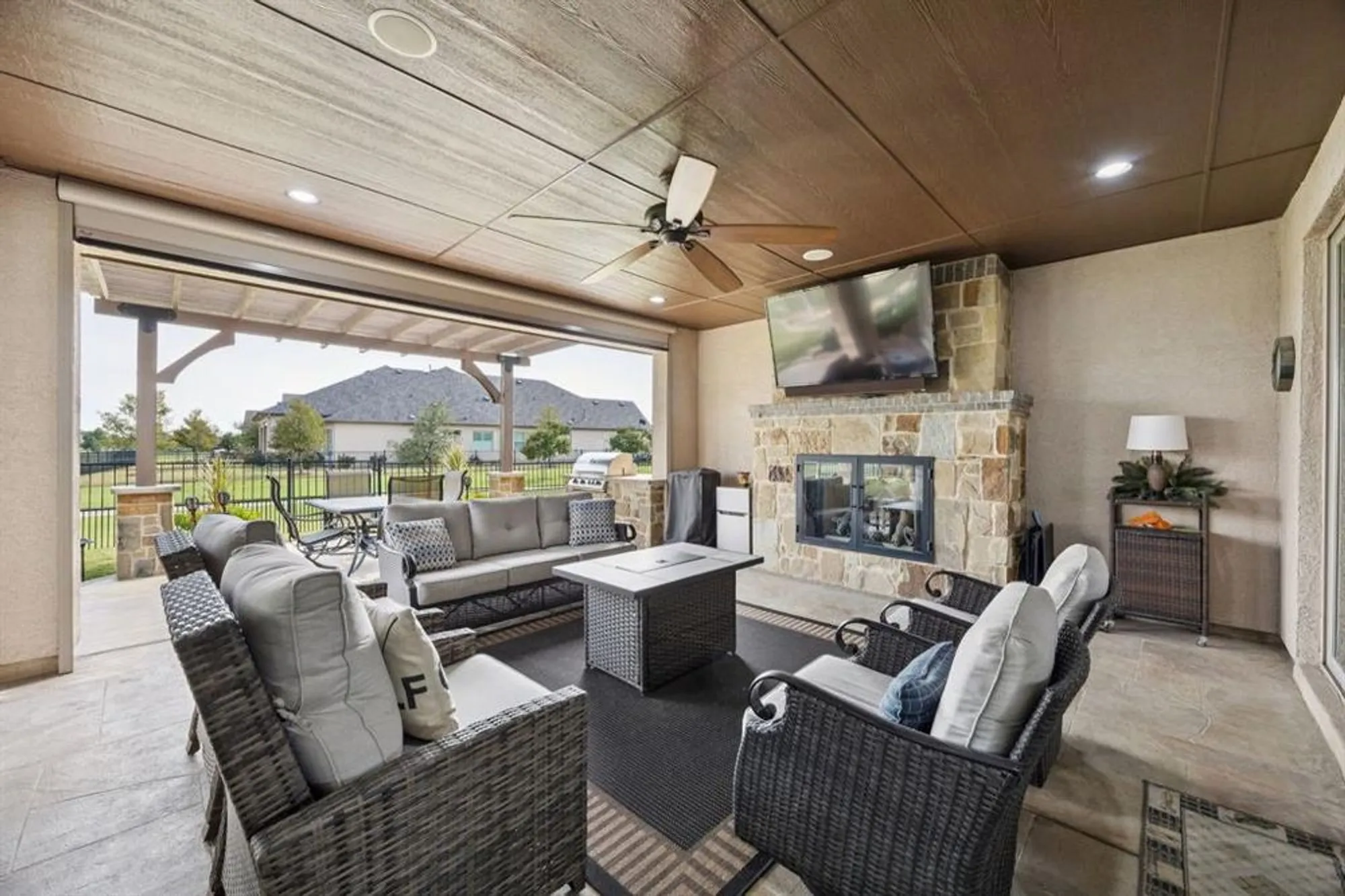 Property Slideshow image 26 of 38 | 12225 grosbeak dr, Denton, TX, 76207