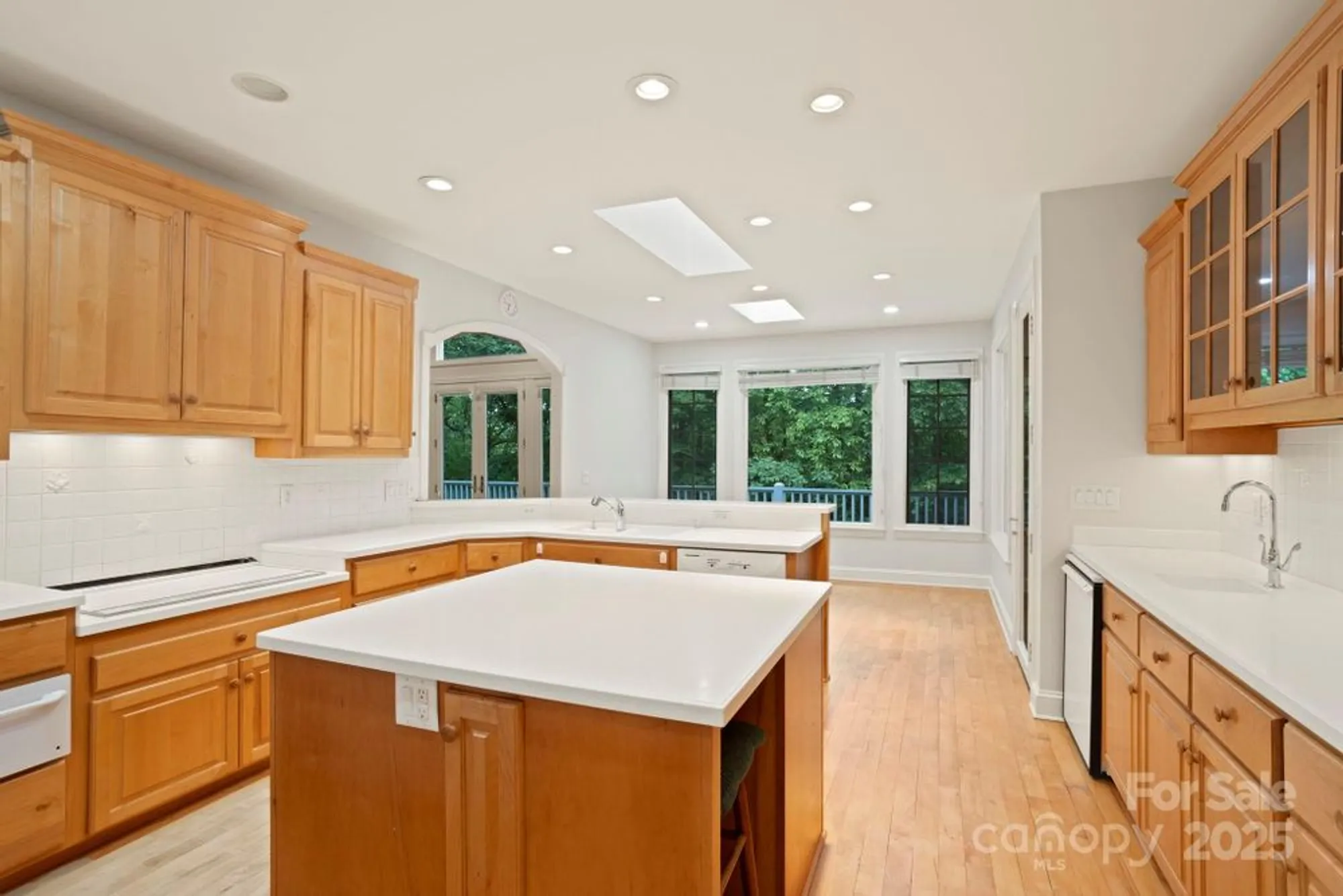 Property Slideshow image 13 of 48 | 132 berry creek dr, Flat Rock, NC, 28731
