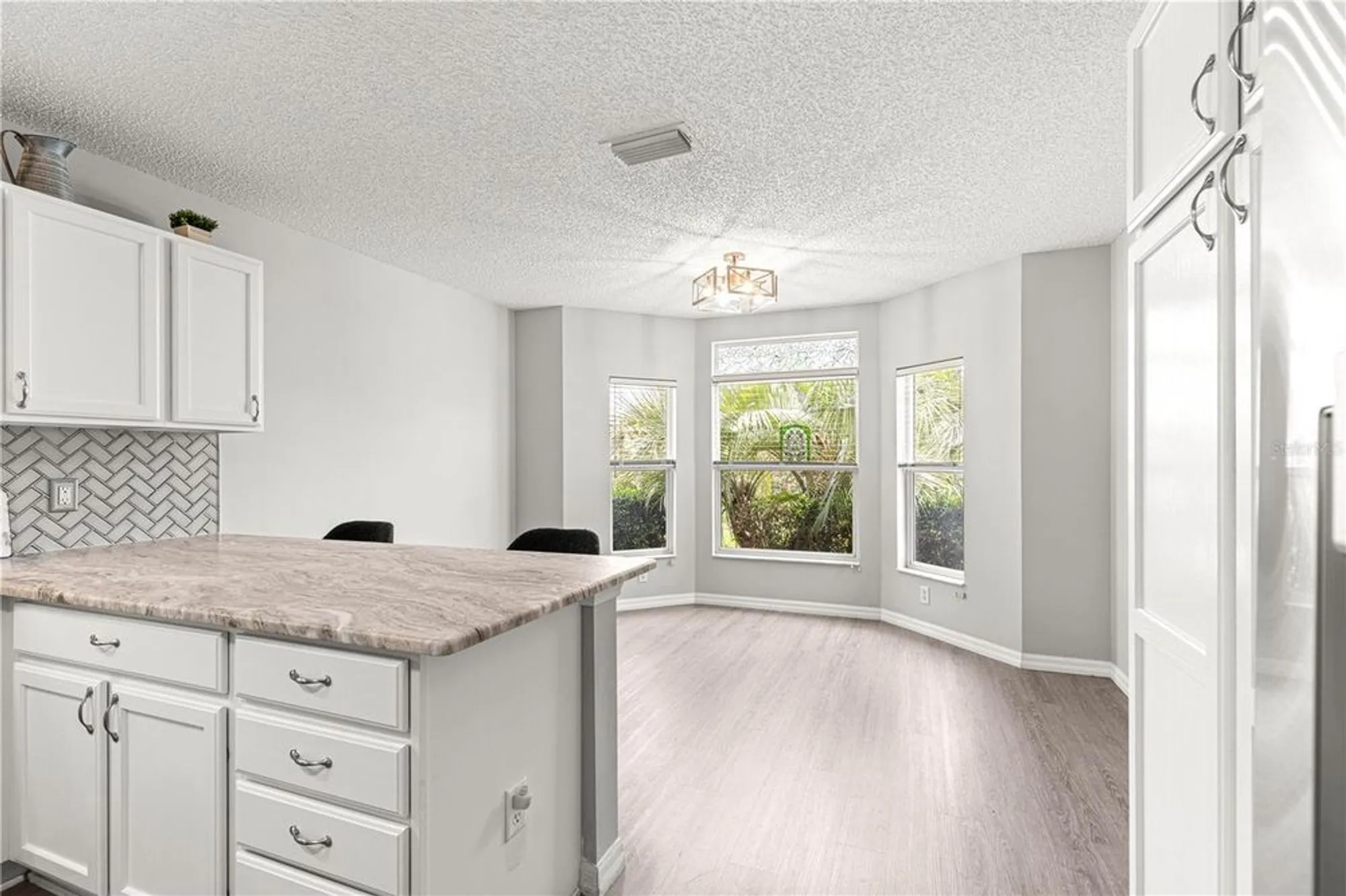 Property Slideshow image 9 of 58 | 2450 merida cir, The Villages, FL, 32162