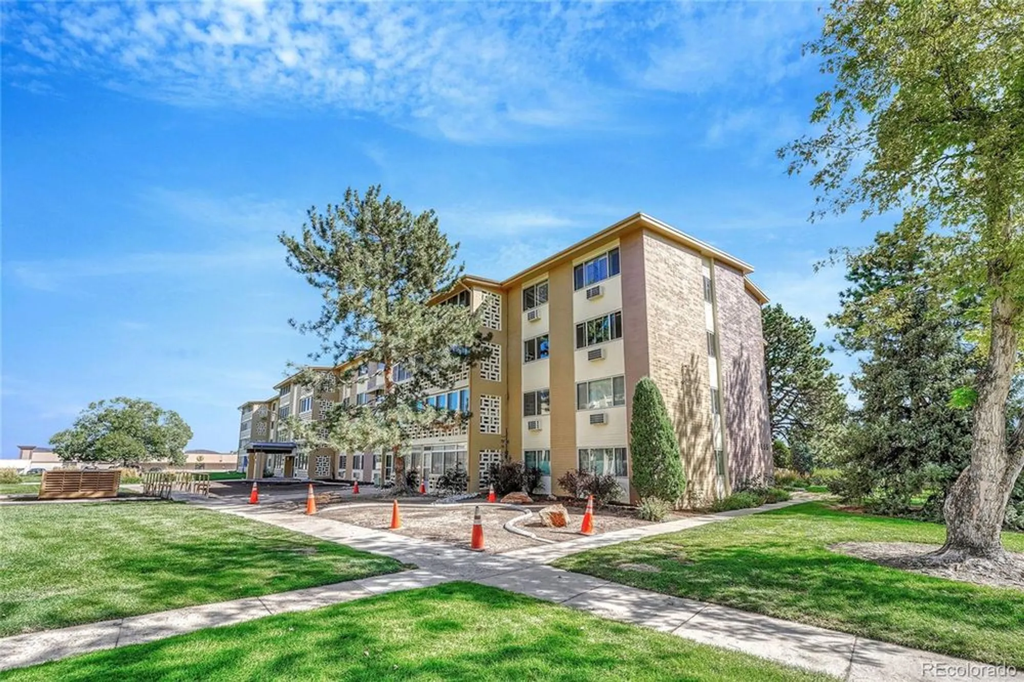 Property Slideshow image 15 of 23 | 9655 e center ave 9d, Denver, CO, 80247