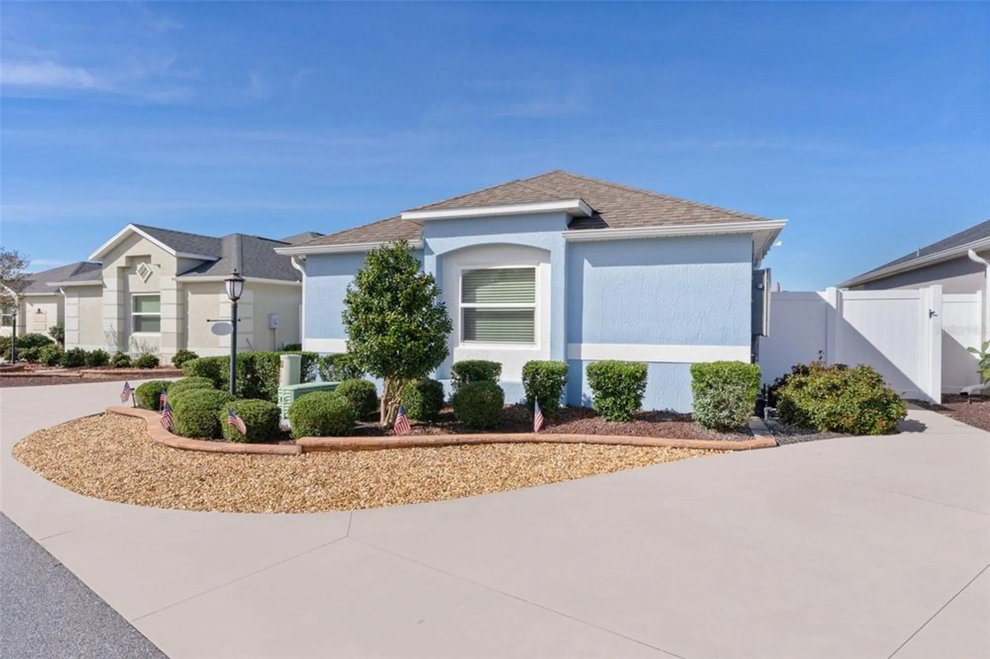 Property Slideshow image 4 of 47 | 9191 se 166th sprung ln, The Villages, FL, 32162