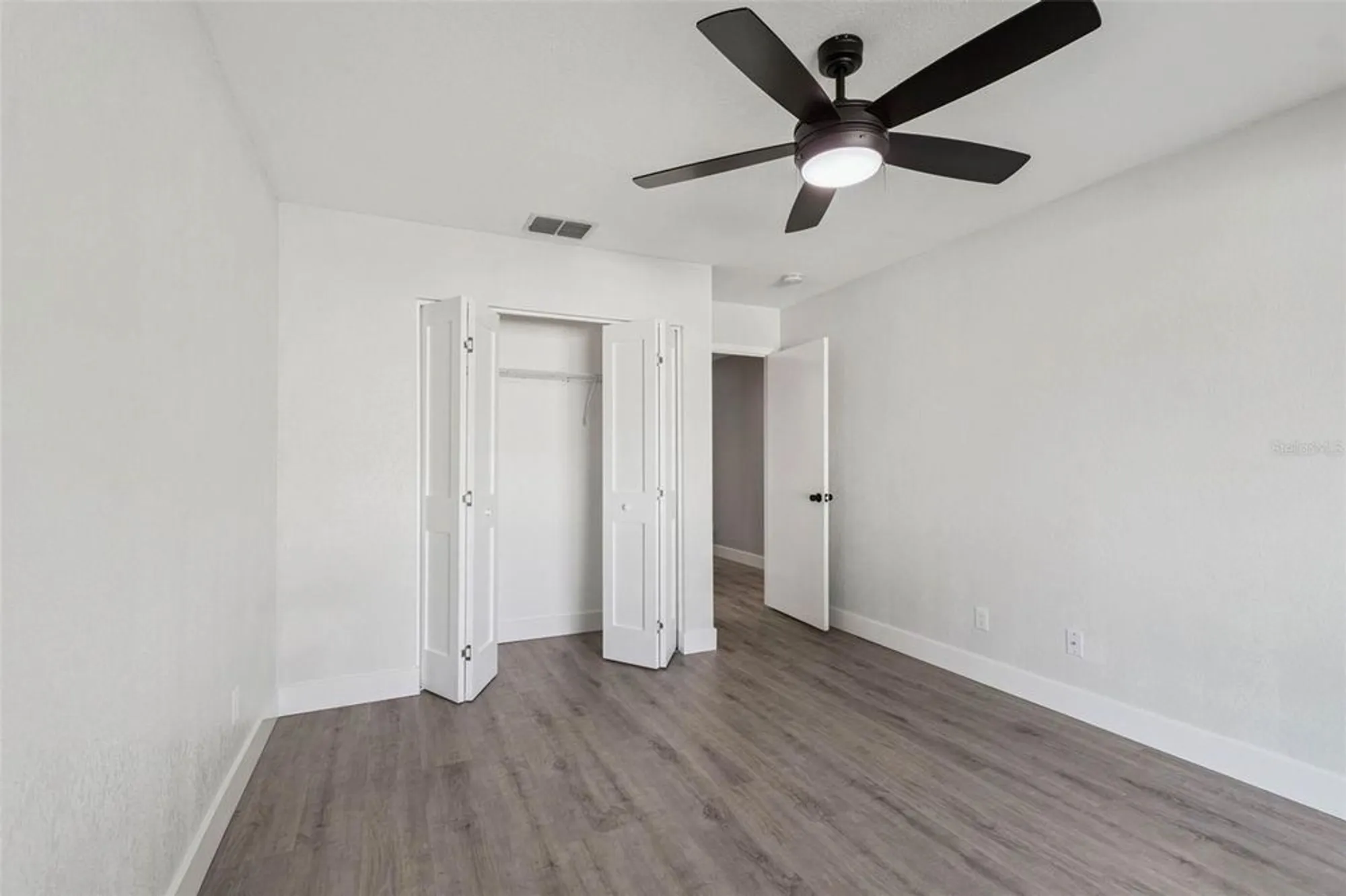 Property Slideshow image 63 of 70 | 3116 brunswick cir, Palm Harbor, FL, 34684