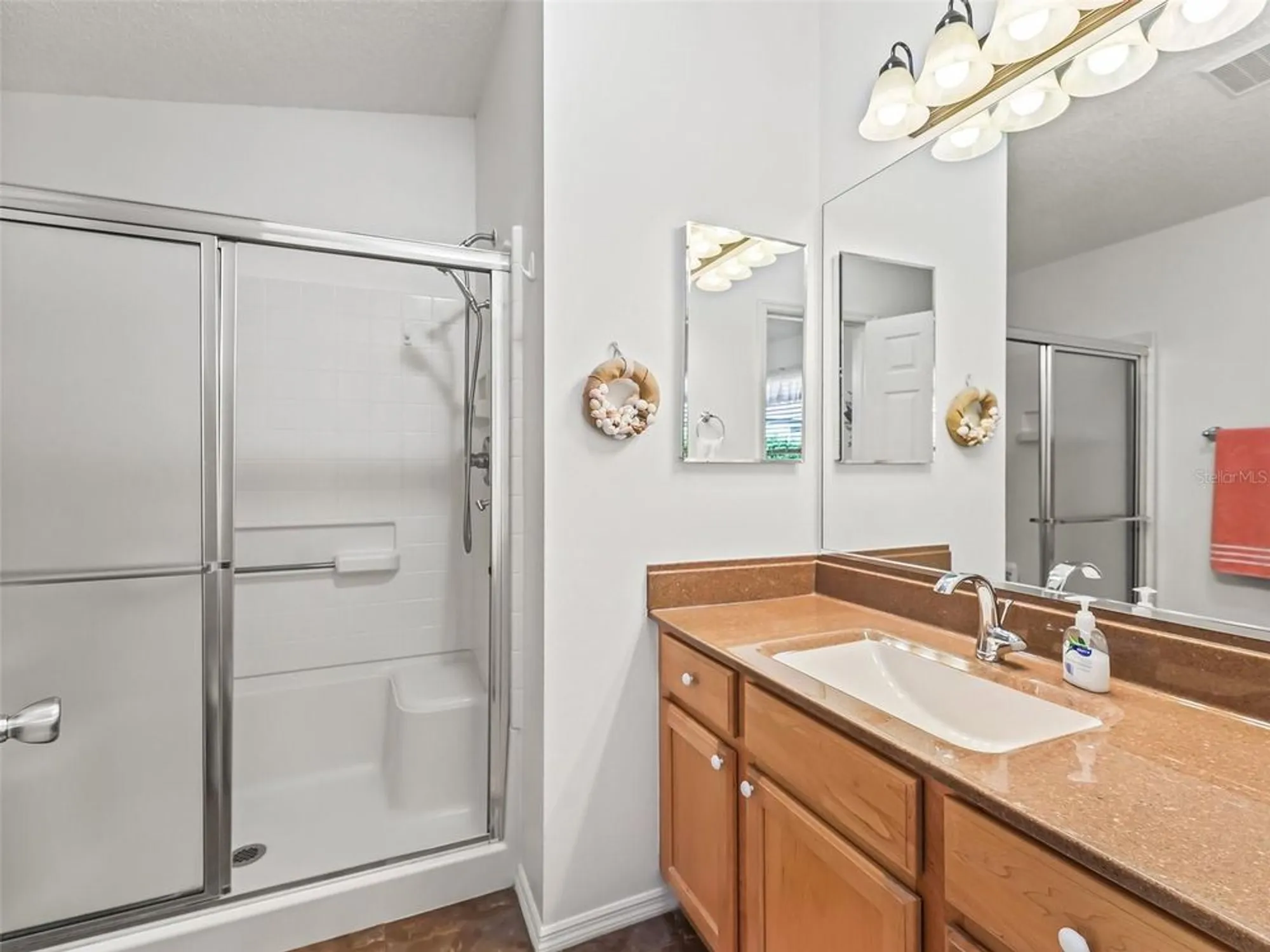 Property Slideshow image 19 of 32 | 408 rose croft ter, The Villages, FL, 32162