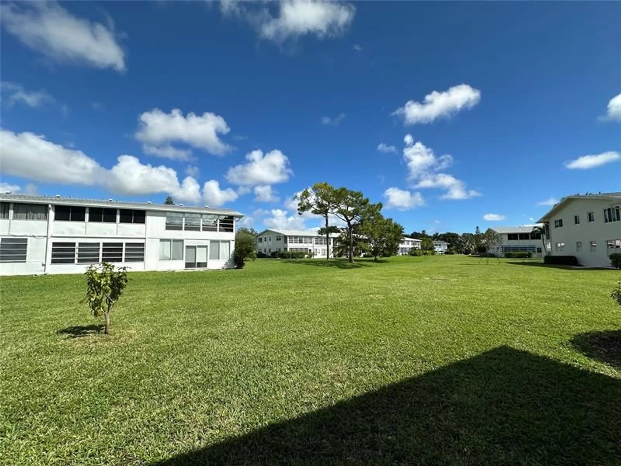 Property Slideshow image 22 of 61 | 289 markham n # 289, Deerfield Beach, FL, 33442