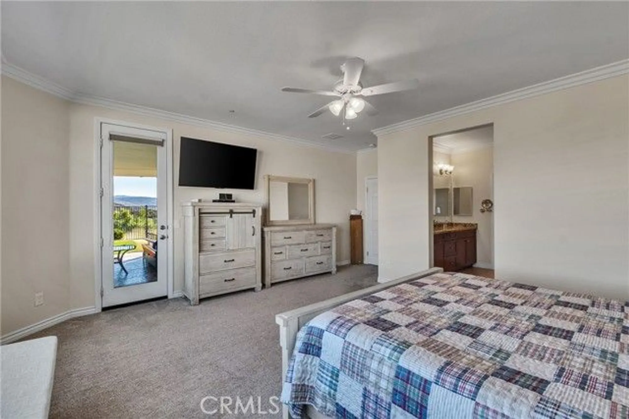 Property Slideshow image 23 of 49 | 428 saddlerock, Beaumont, CA, 92223