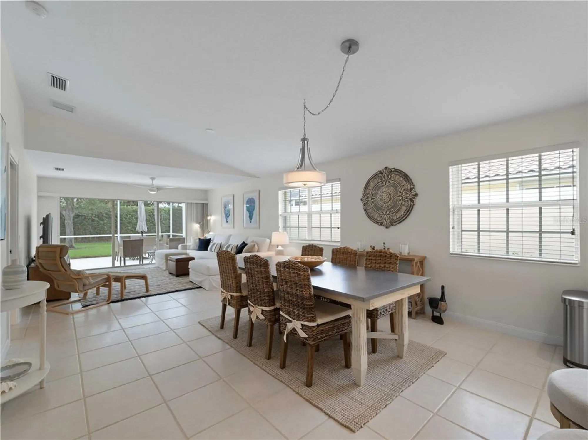 Property Slideshow image 6 of 62 | 7641 quinto dr, Sarasota, FL, 34238