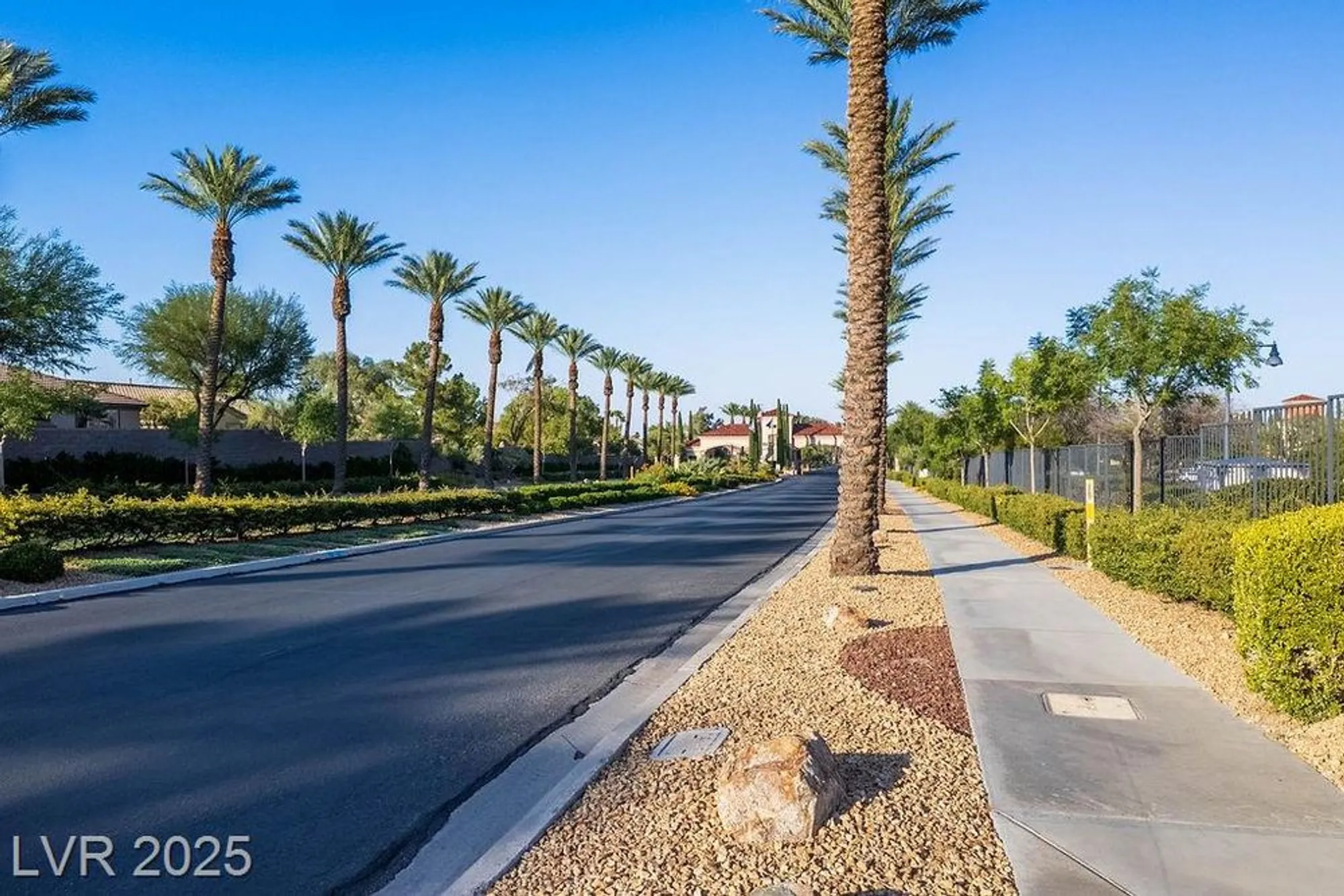 Property Slideshow image 35 of 64 | 5123 vincitor st, Las Vegas, NV, 89135
