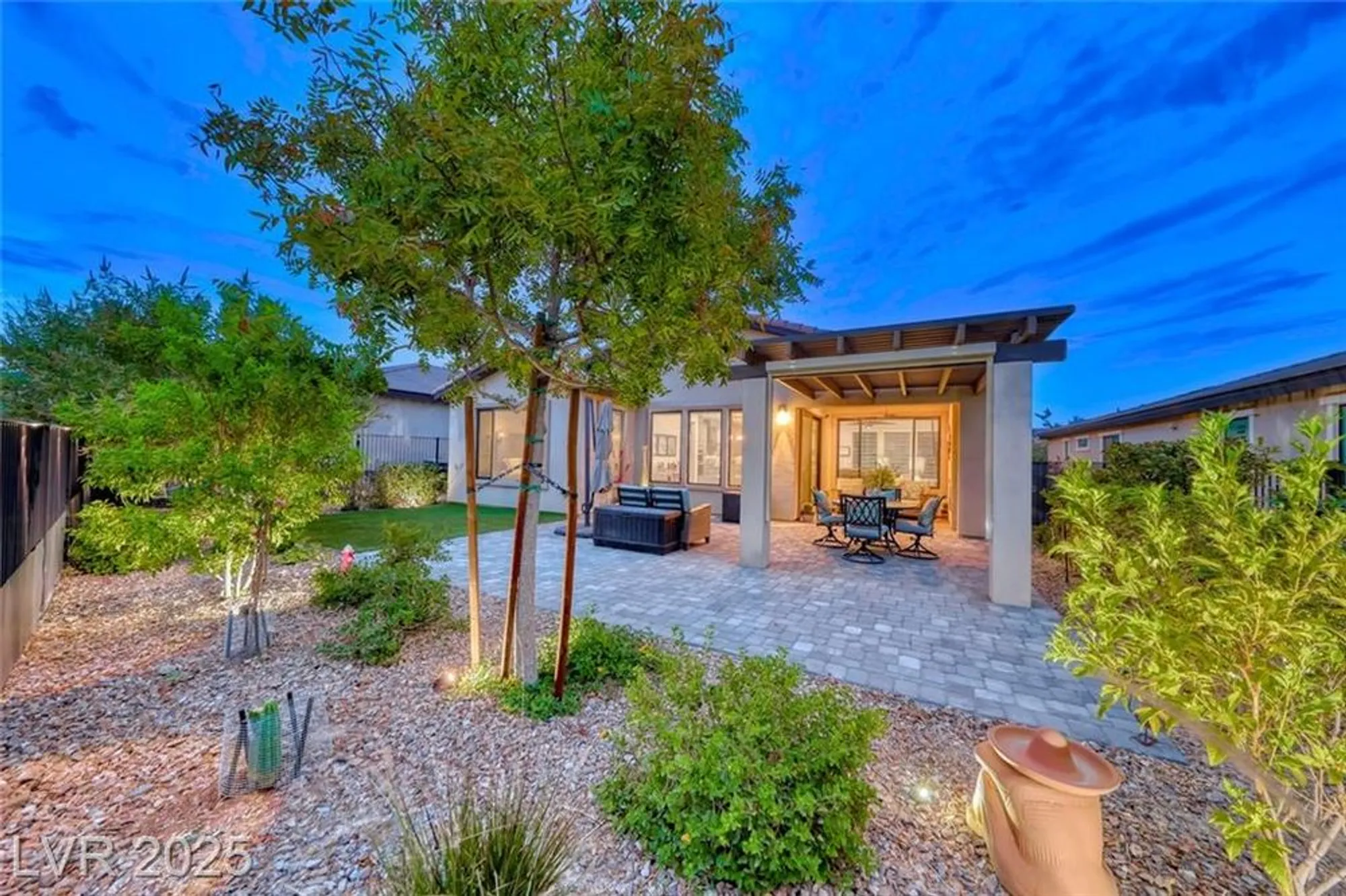 Property Slideshow image 38 of 54 | 13 stone yucca ct, Henderson, NV, 89011