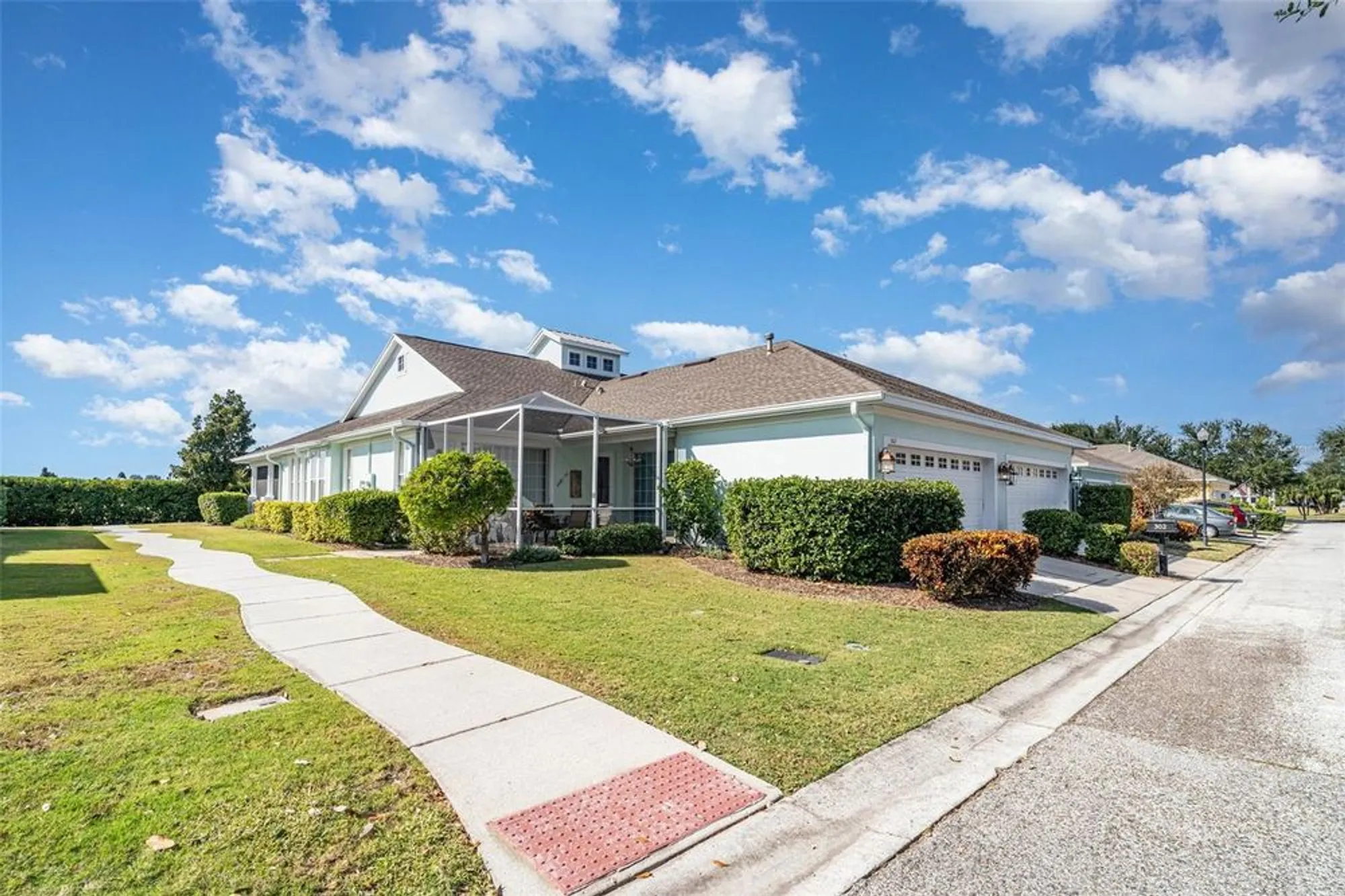 Property Slideshow image 31 of 50 | 302 latitude pl, Apollo Beach, FL, 33572