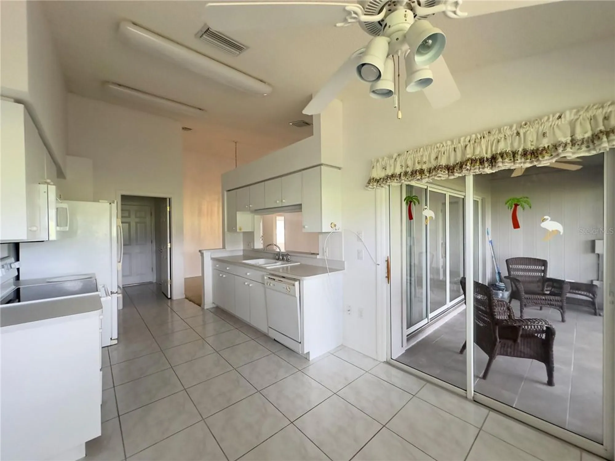 Property Slideshow image 8 of 55 | 11125 sun tree rd, Hudson, FL, 34667
