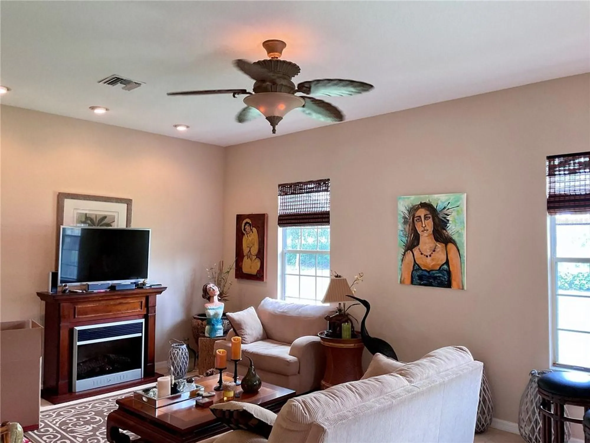 Property Slideshow image 9 of 48 | 12135 se 172nd ln, Summerfield, FL, 34491